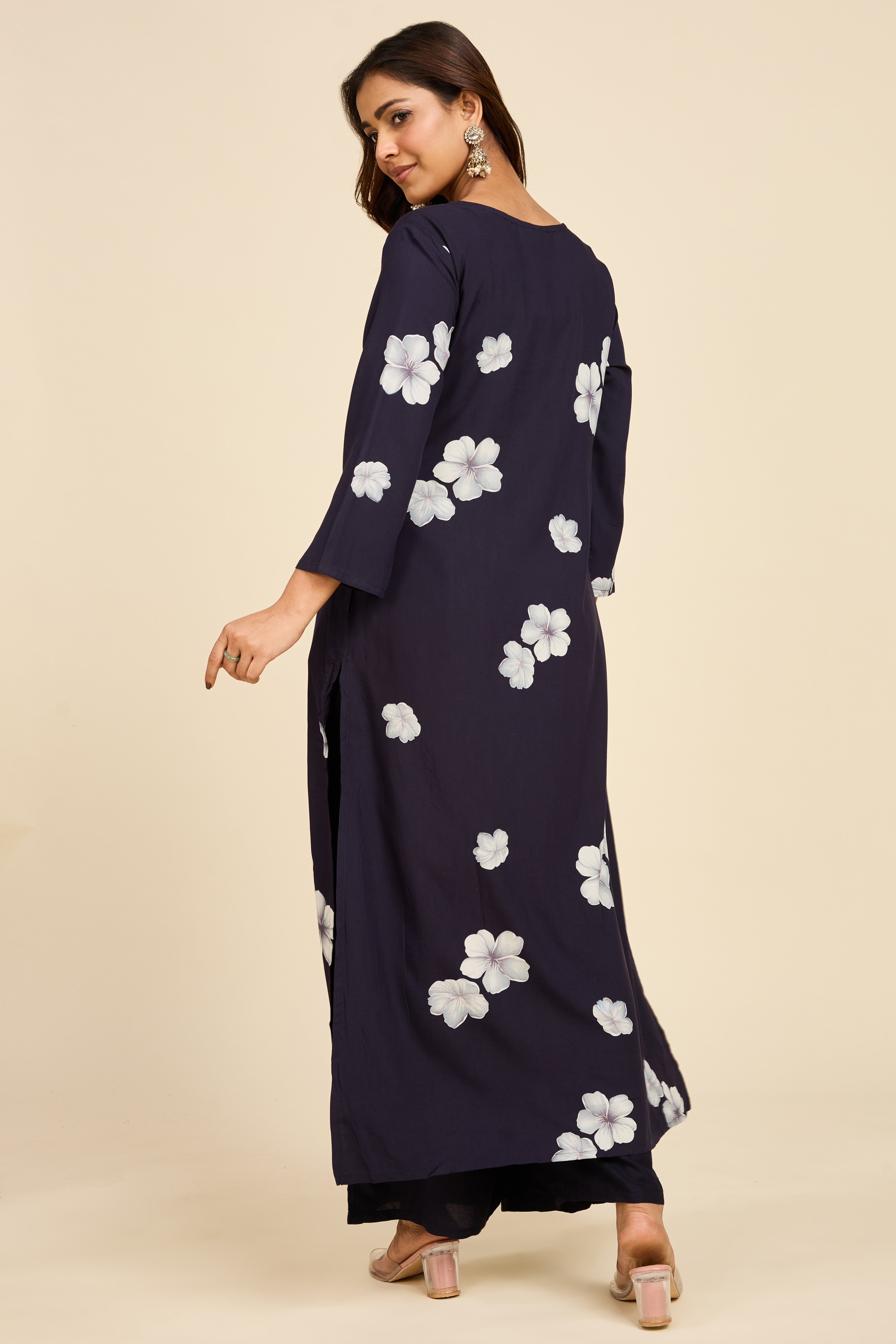 Alaya Select Midnight Pakistani Kurta Set