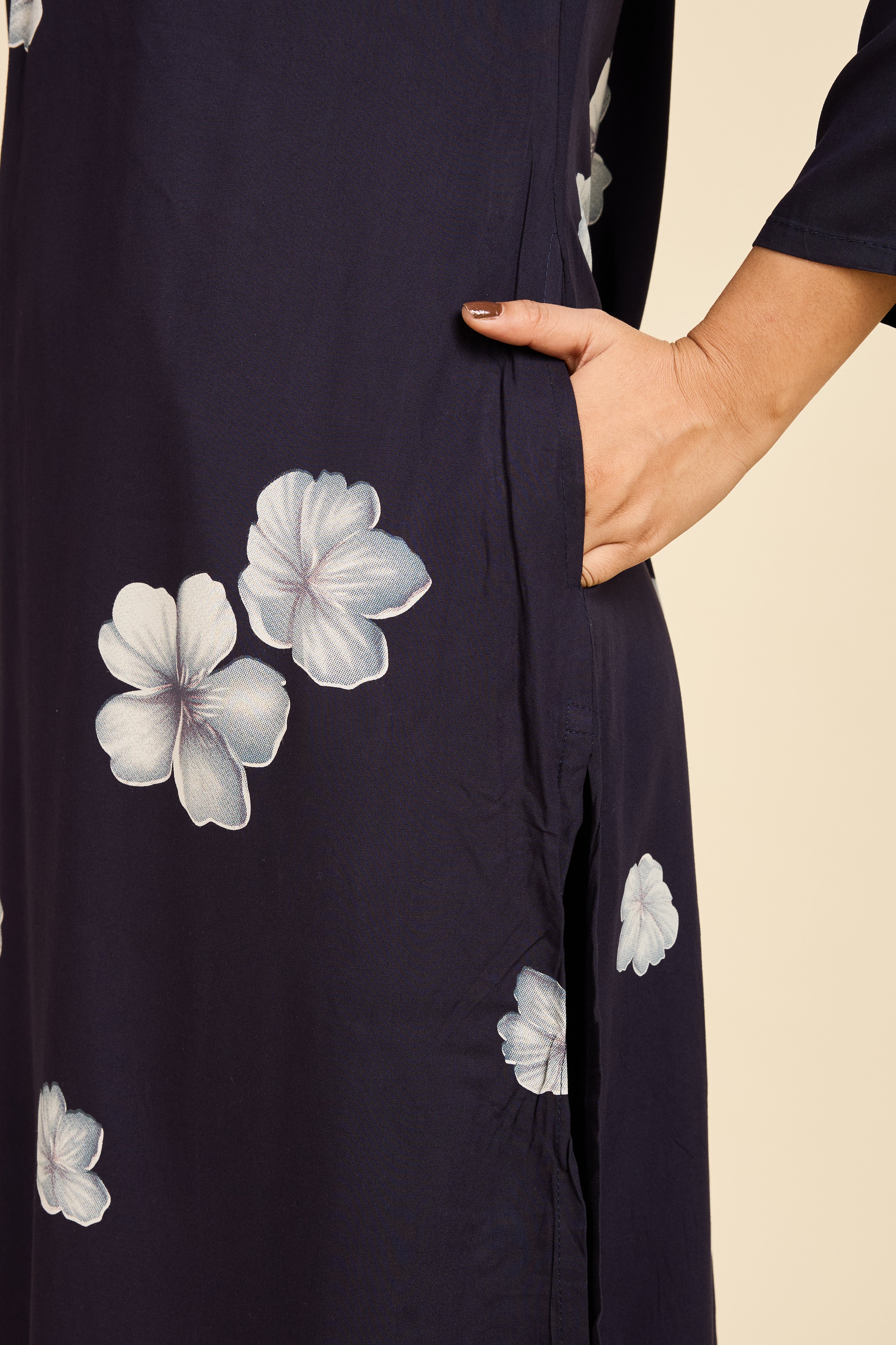 Alaya Select Midnight Pakistani Kurta Set