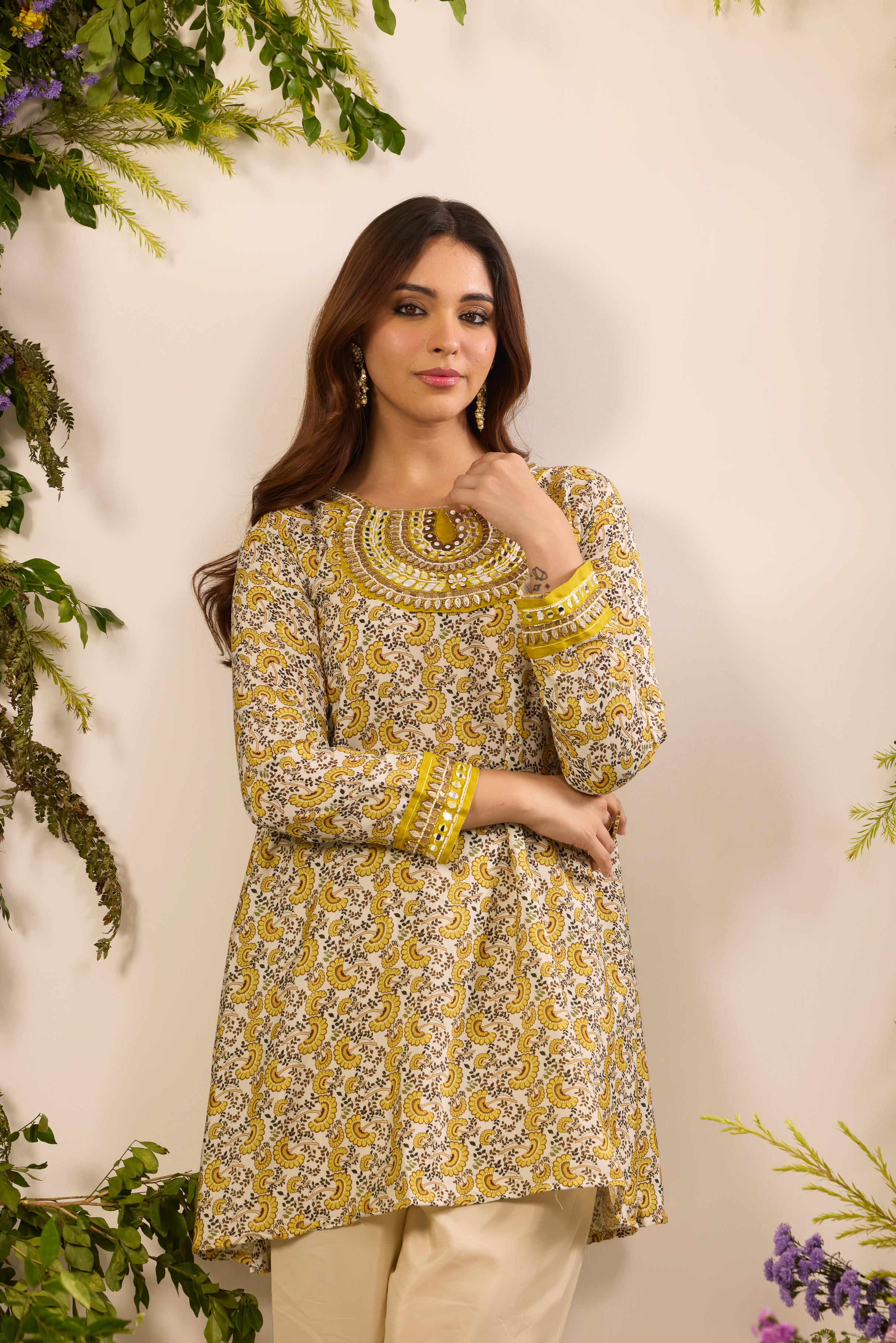 Mastaani Amber Paisley Farshi Set