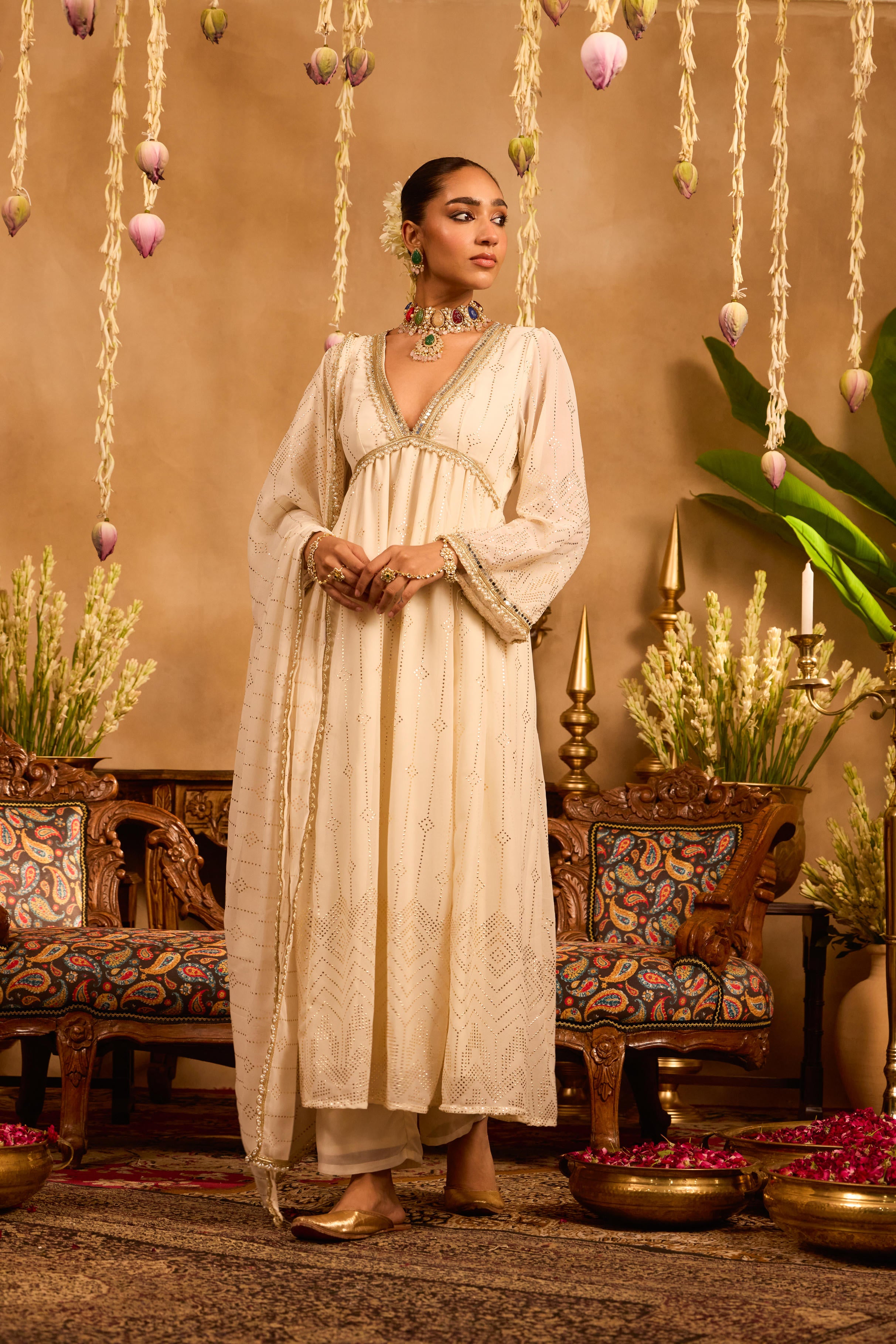 Mastaani Ivory Glow Mirrorwork Anarkali Set