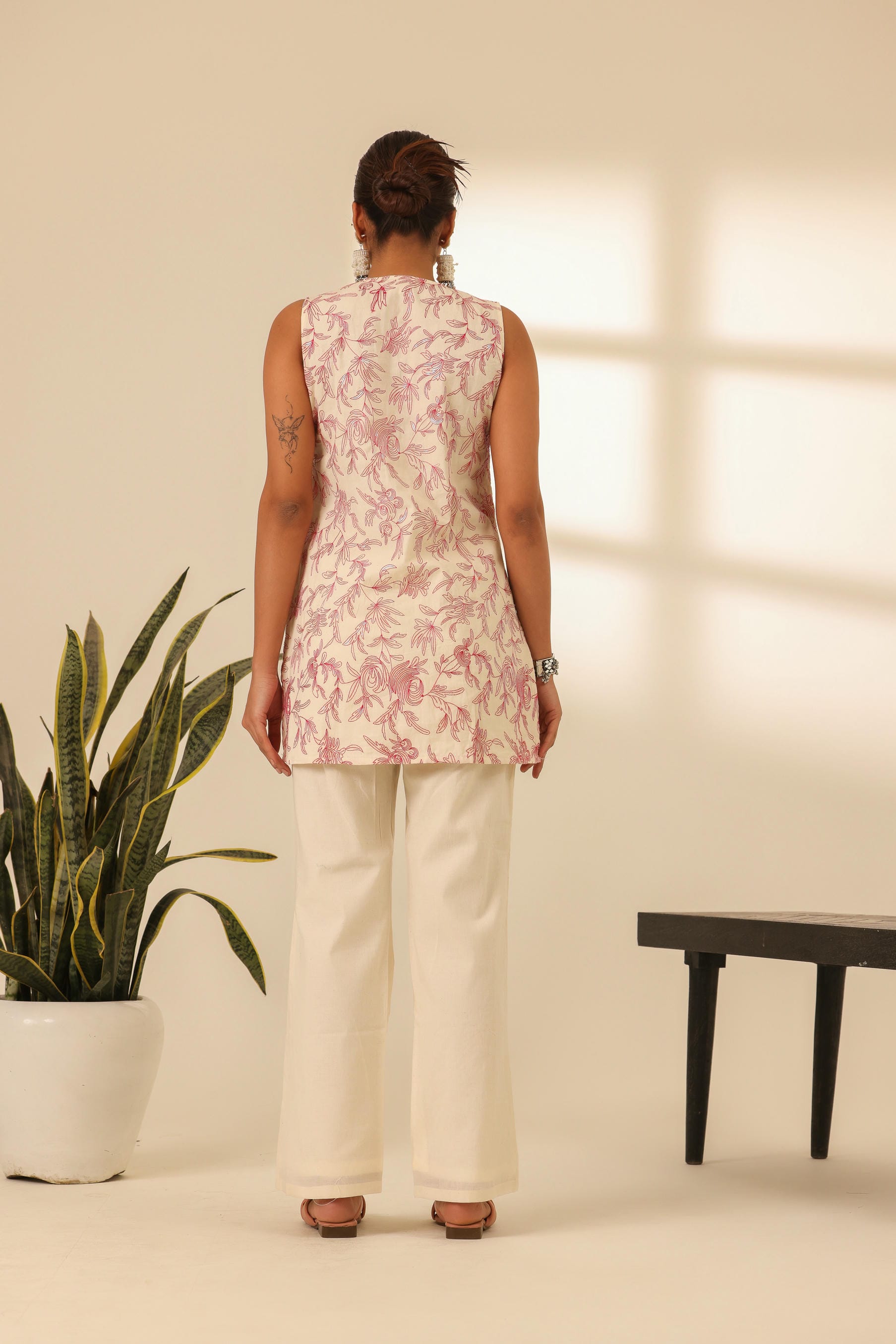 Rangrez Kora White Pant
