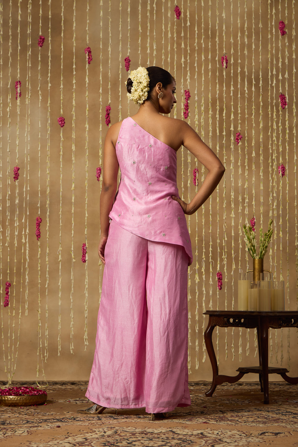 Jhoom Pink Pearl kurta Set