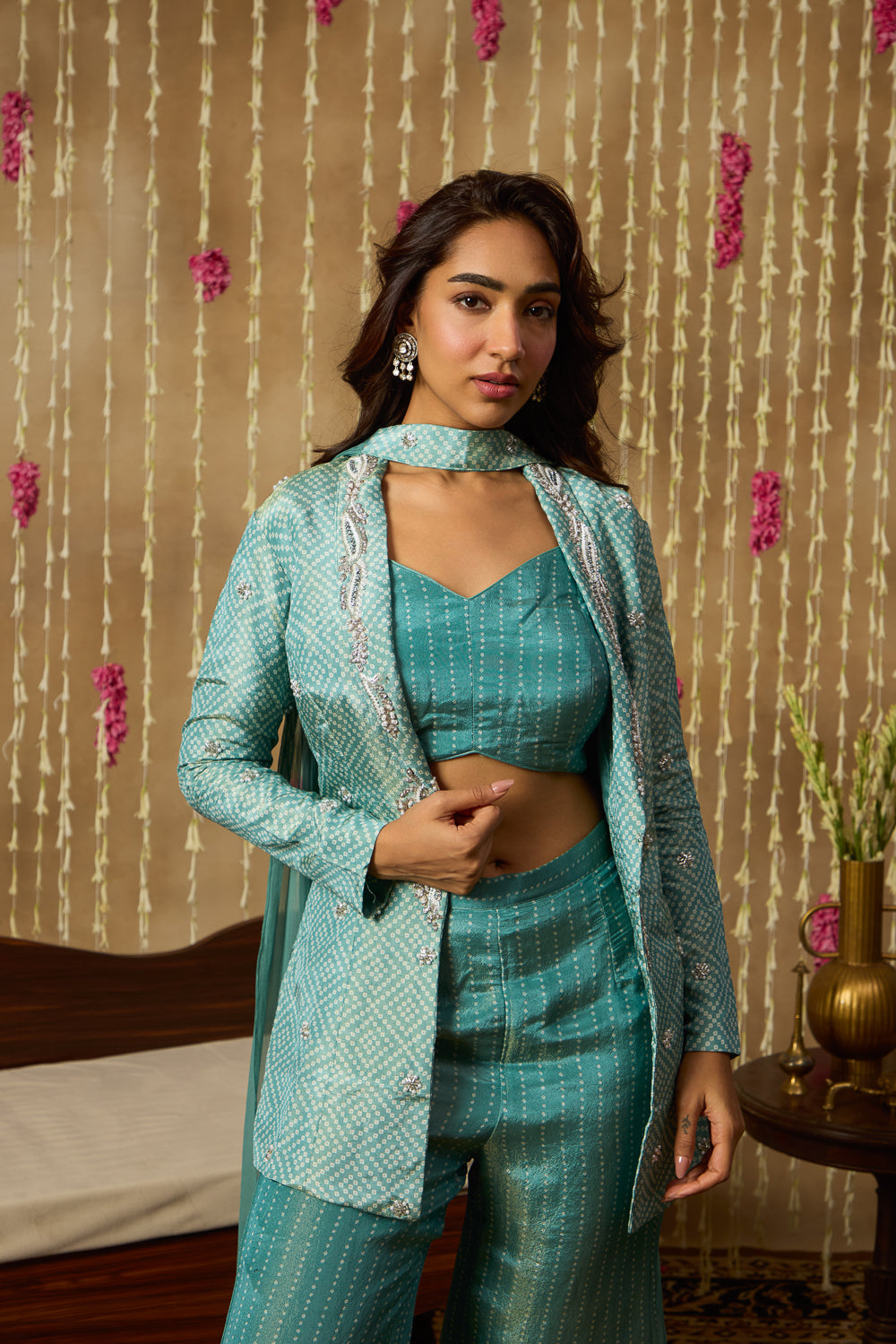 Jhoom Aqua Bandhani Fusion Set