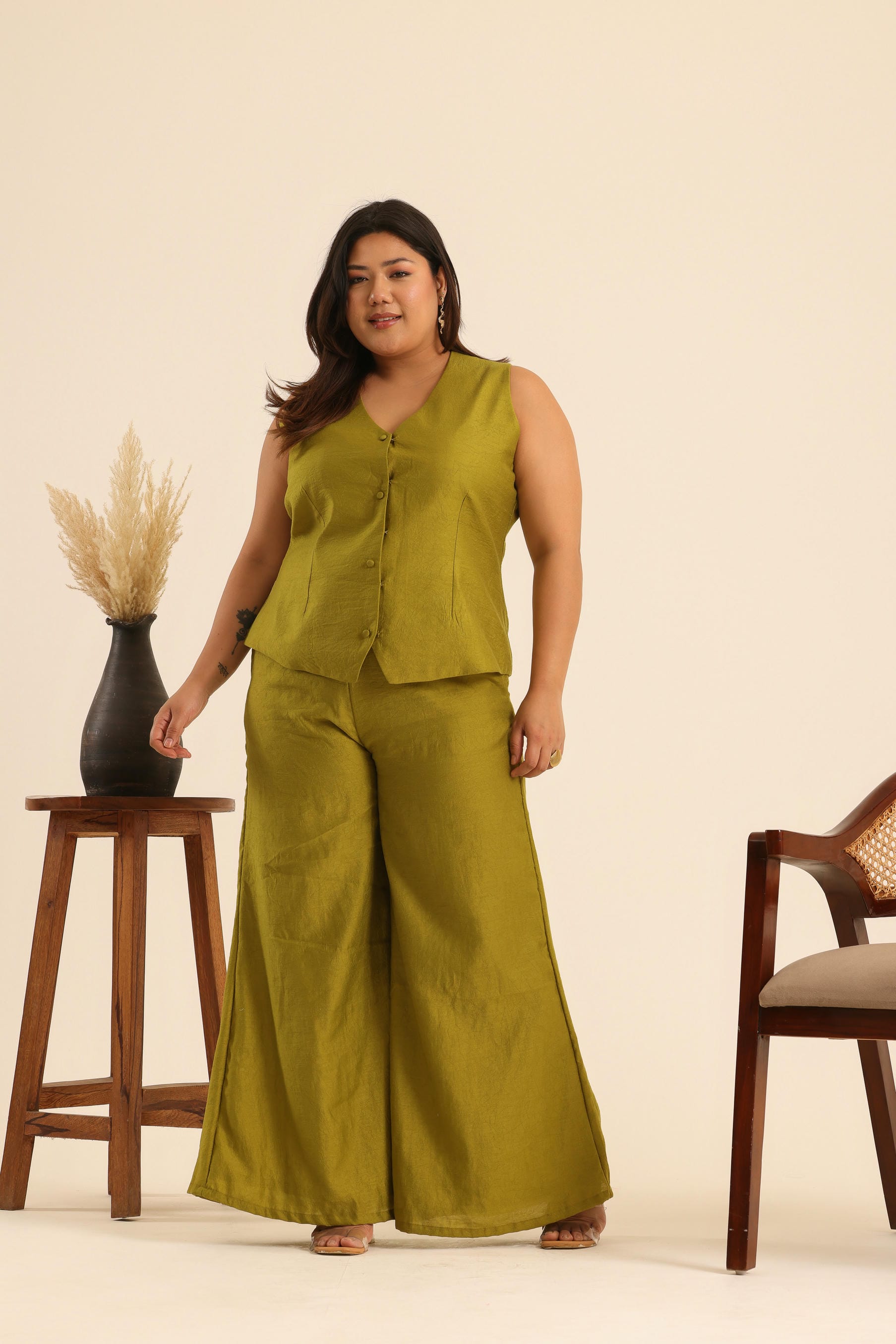 Rangrez Olive Power Aura Set