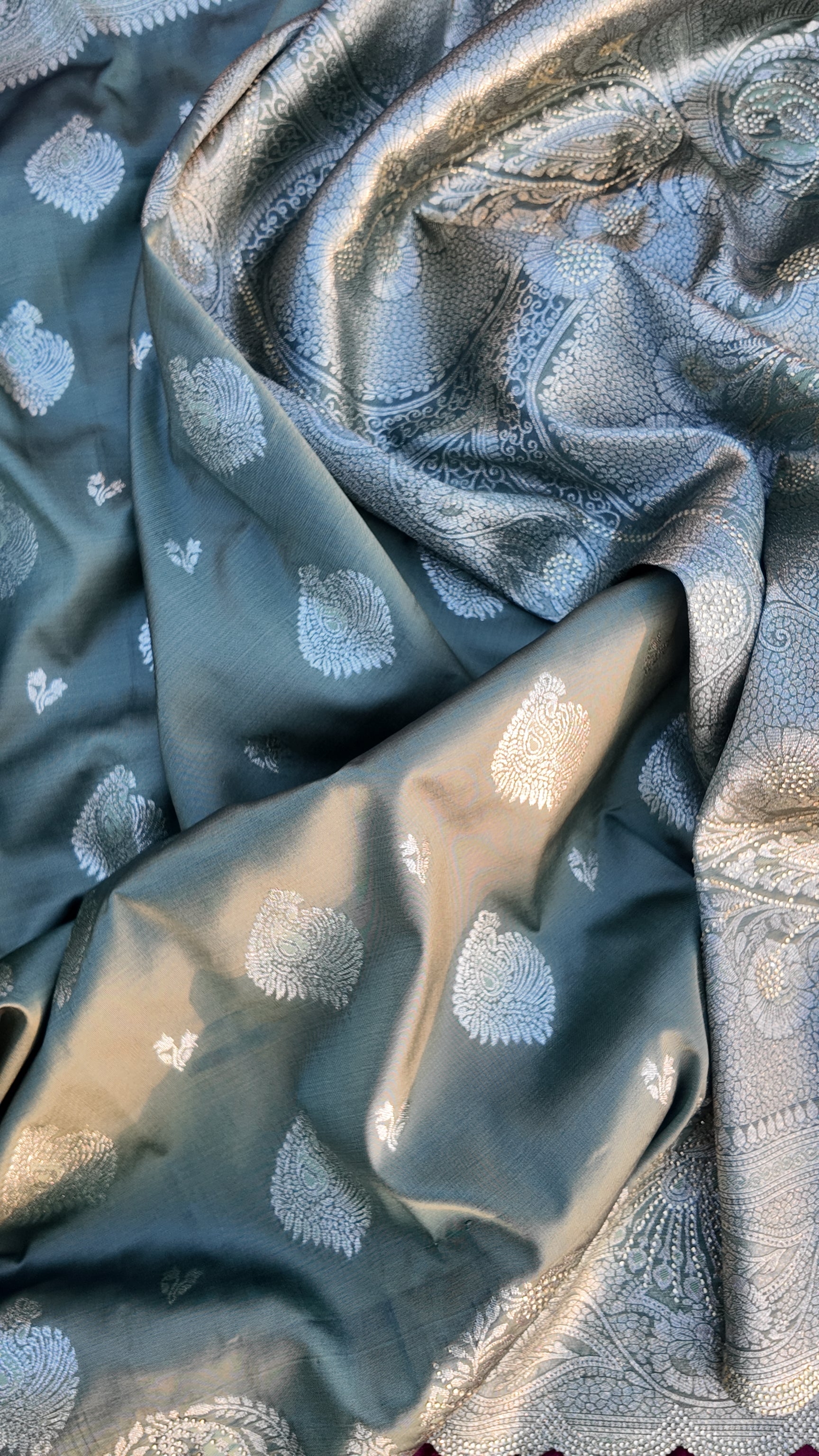 Alaya Rozana Green Lush Unstitched Saree