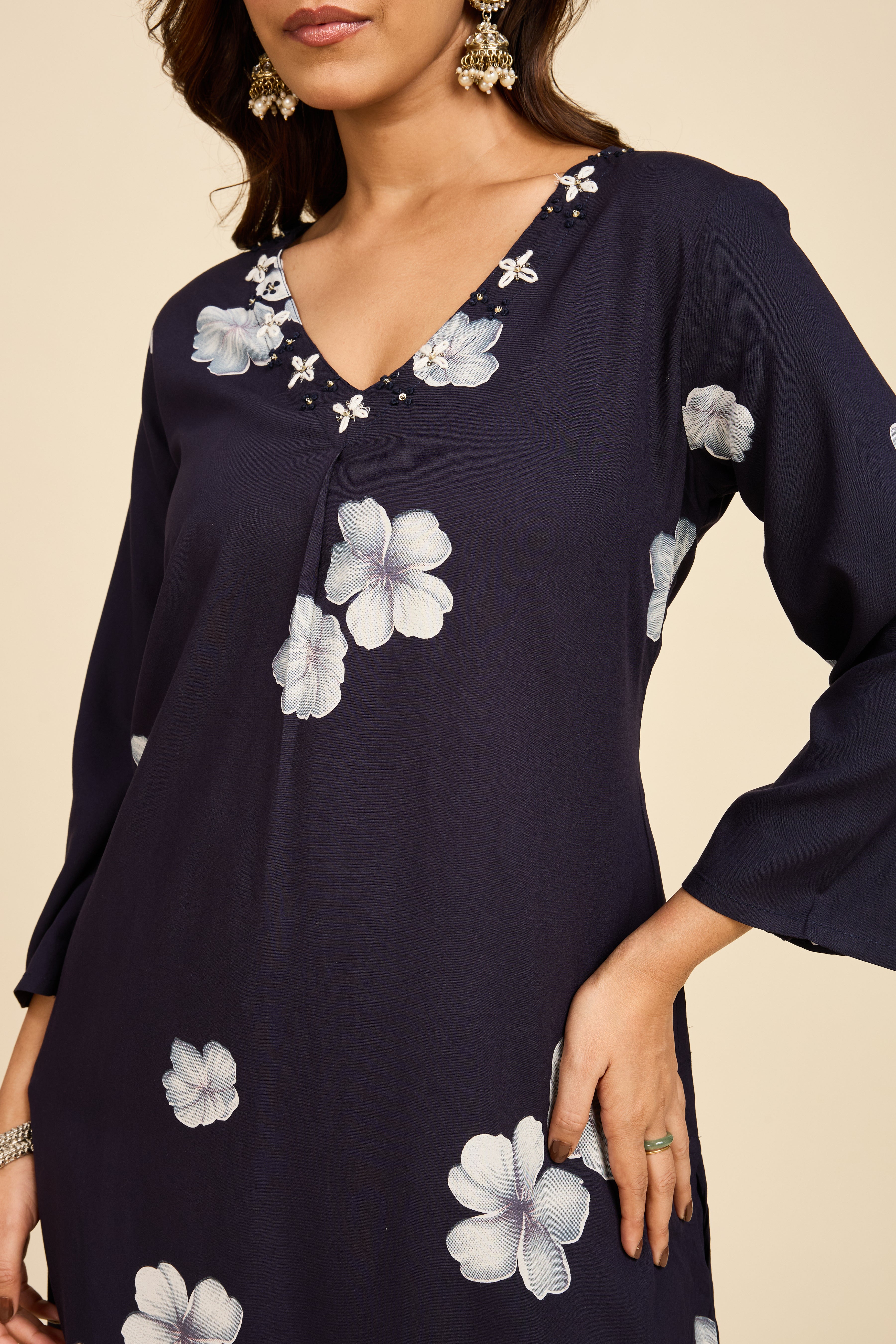 Alaya Select Midnight Pakistani Kurta Set