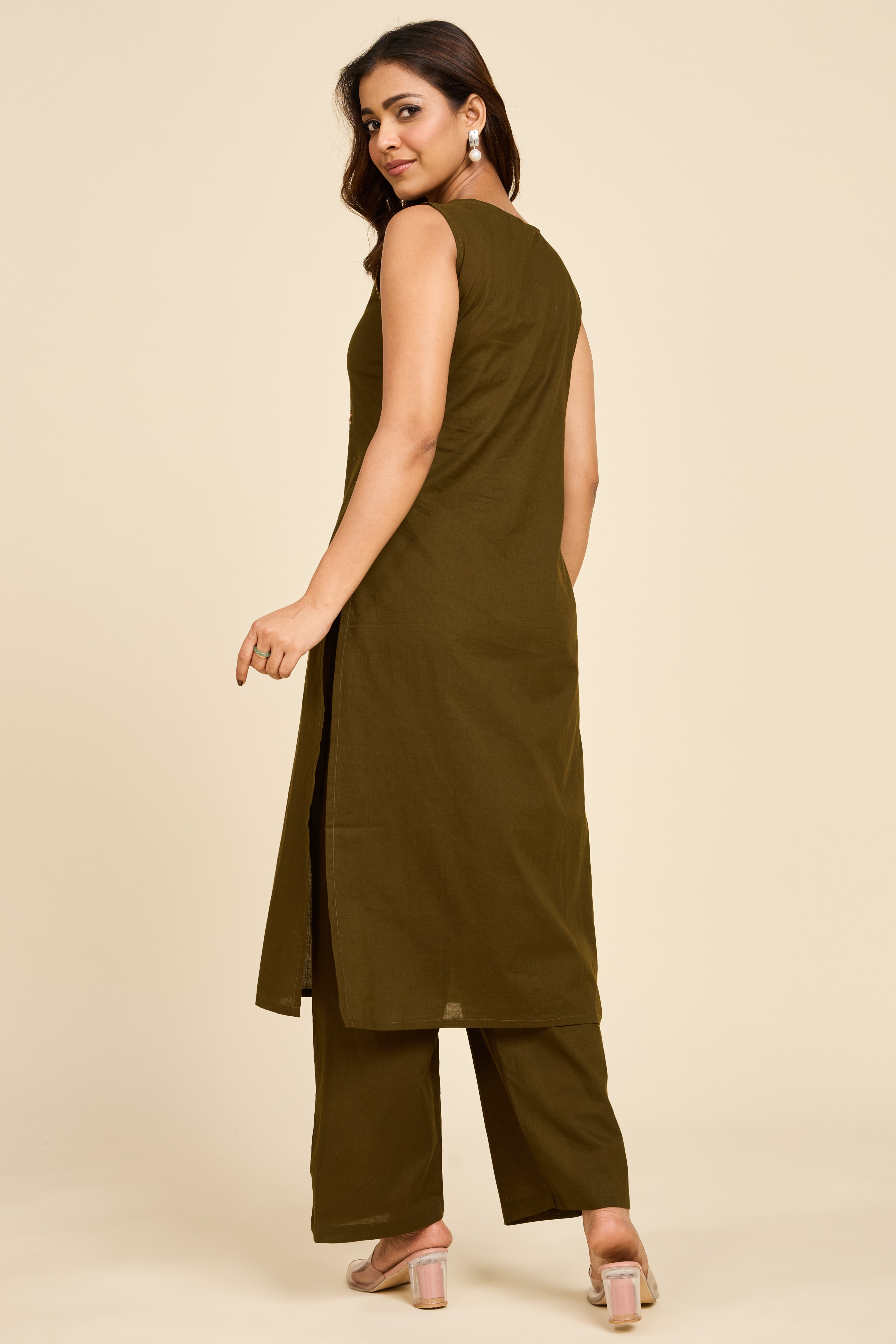 Alaya Select Petal Collar Kurta Set