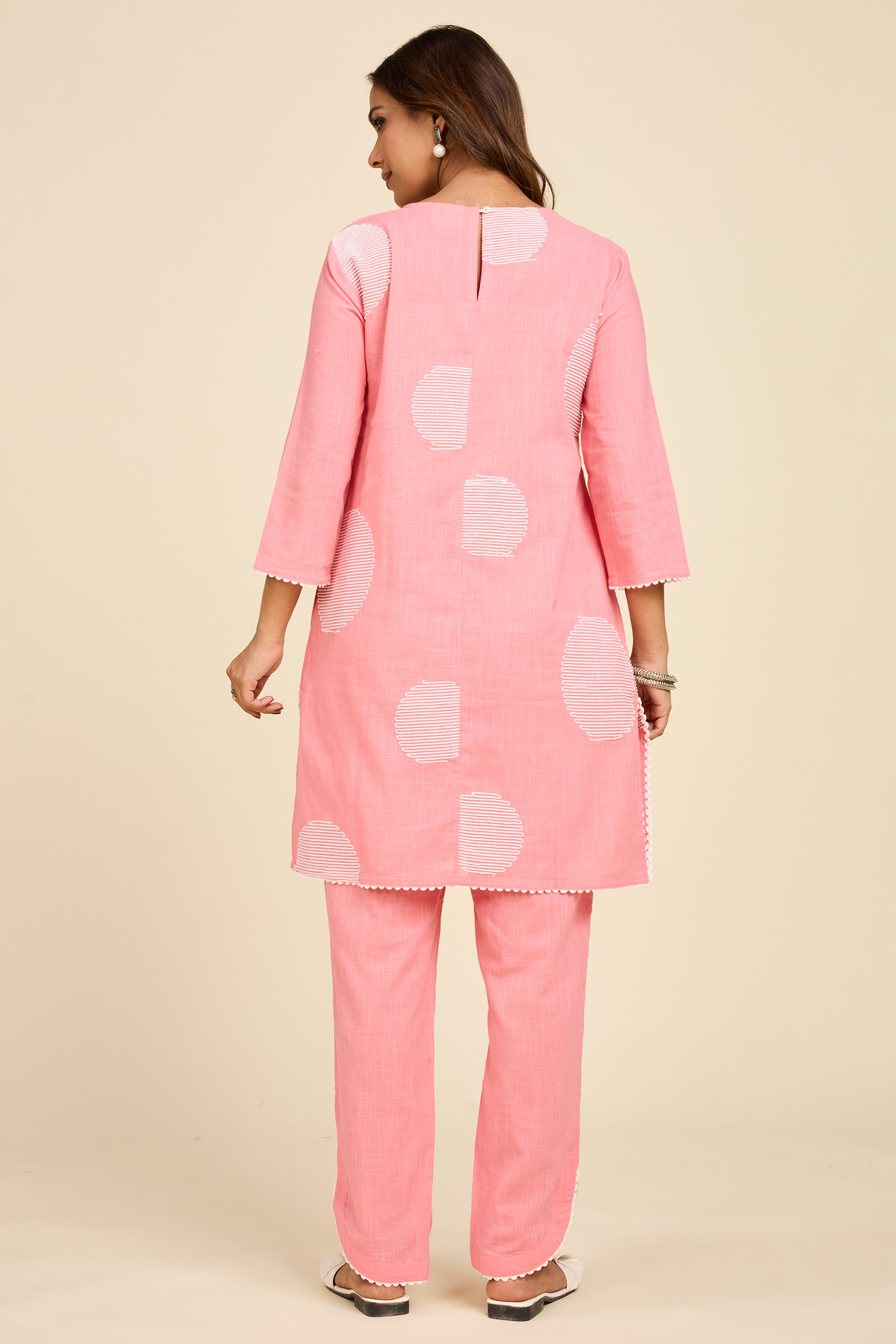Alaya Select Pink Dot Detail Set