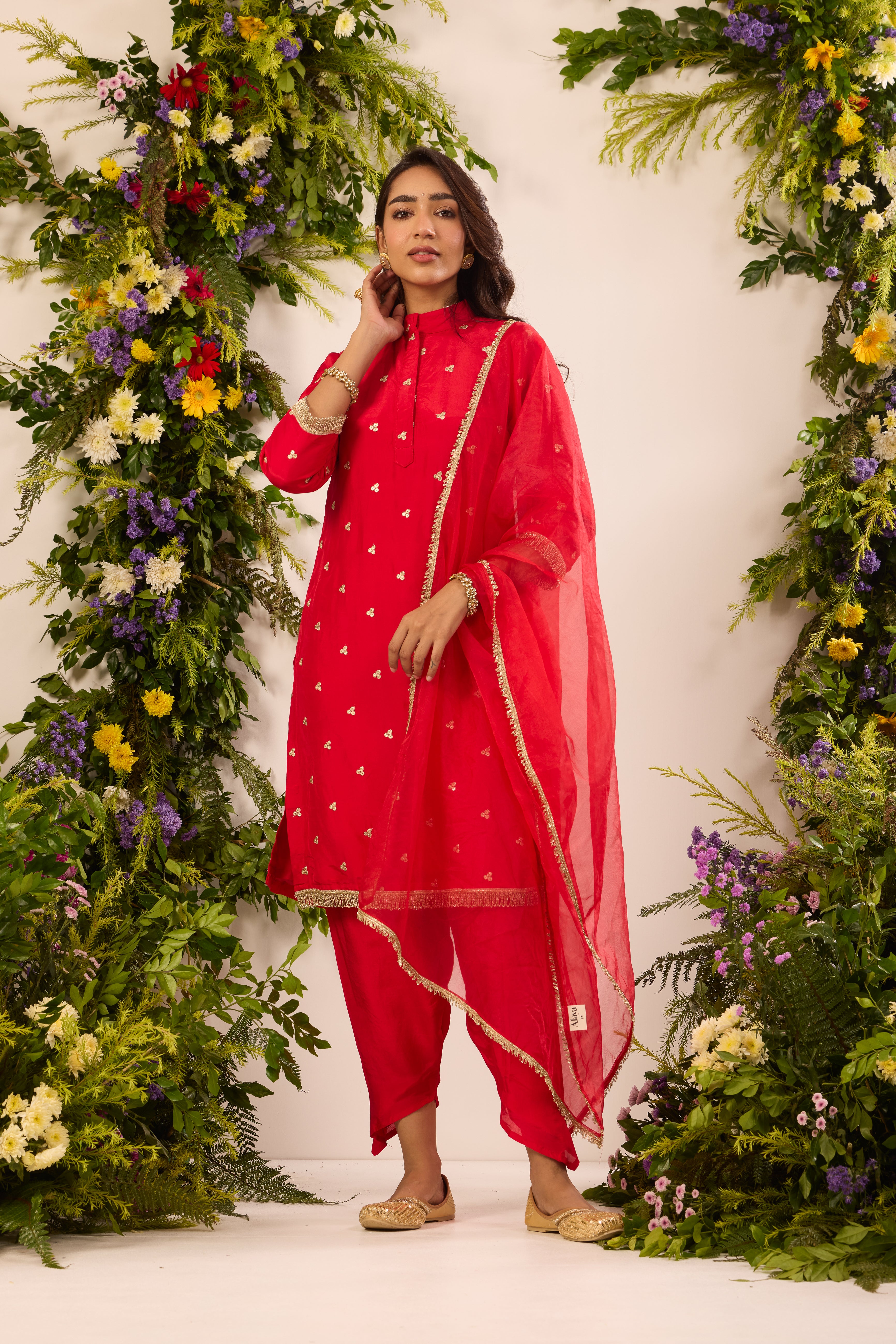 Mastaani Classic Red Kurta Set
