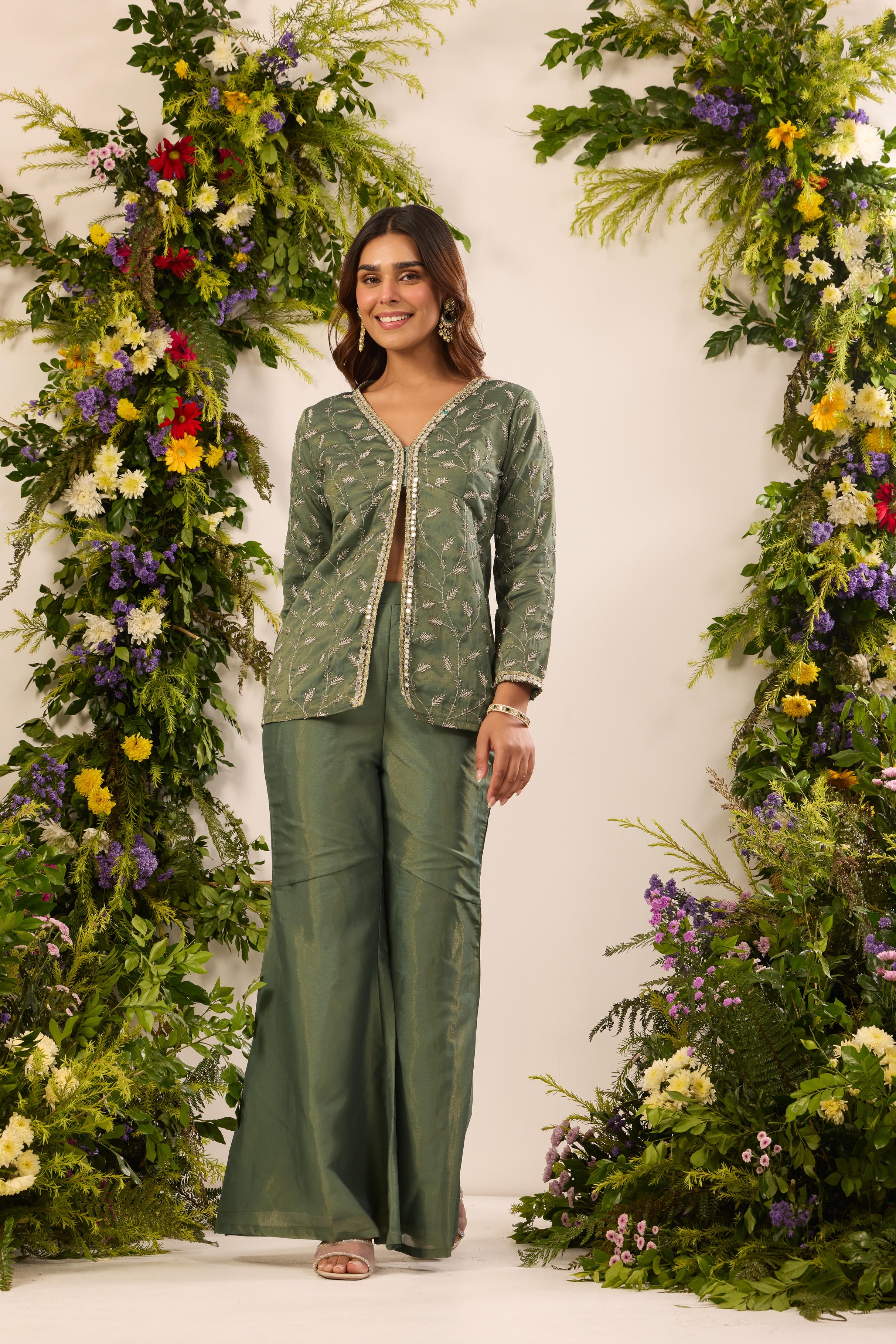 Mastaani Fern Green Front Slit Kurta Set