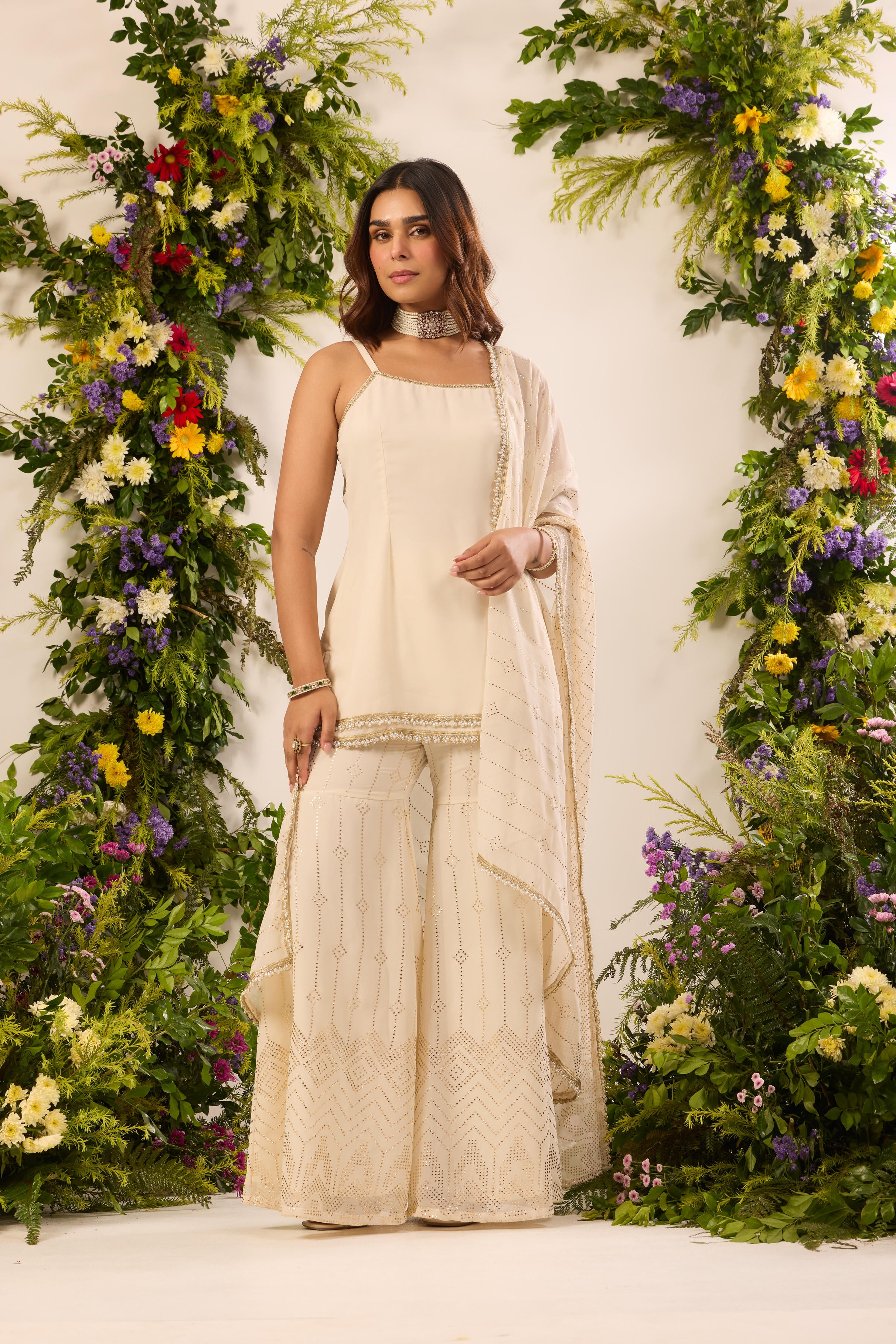 Mastaani Ivory Glow Cami Kurta Set