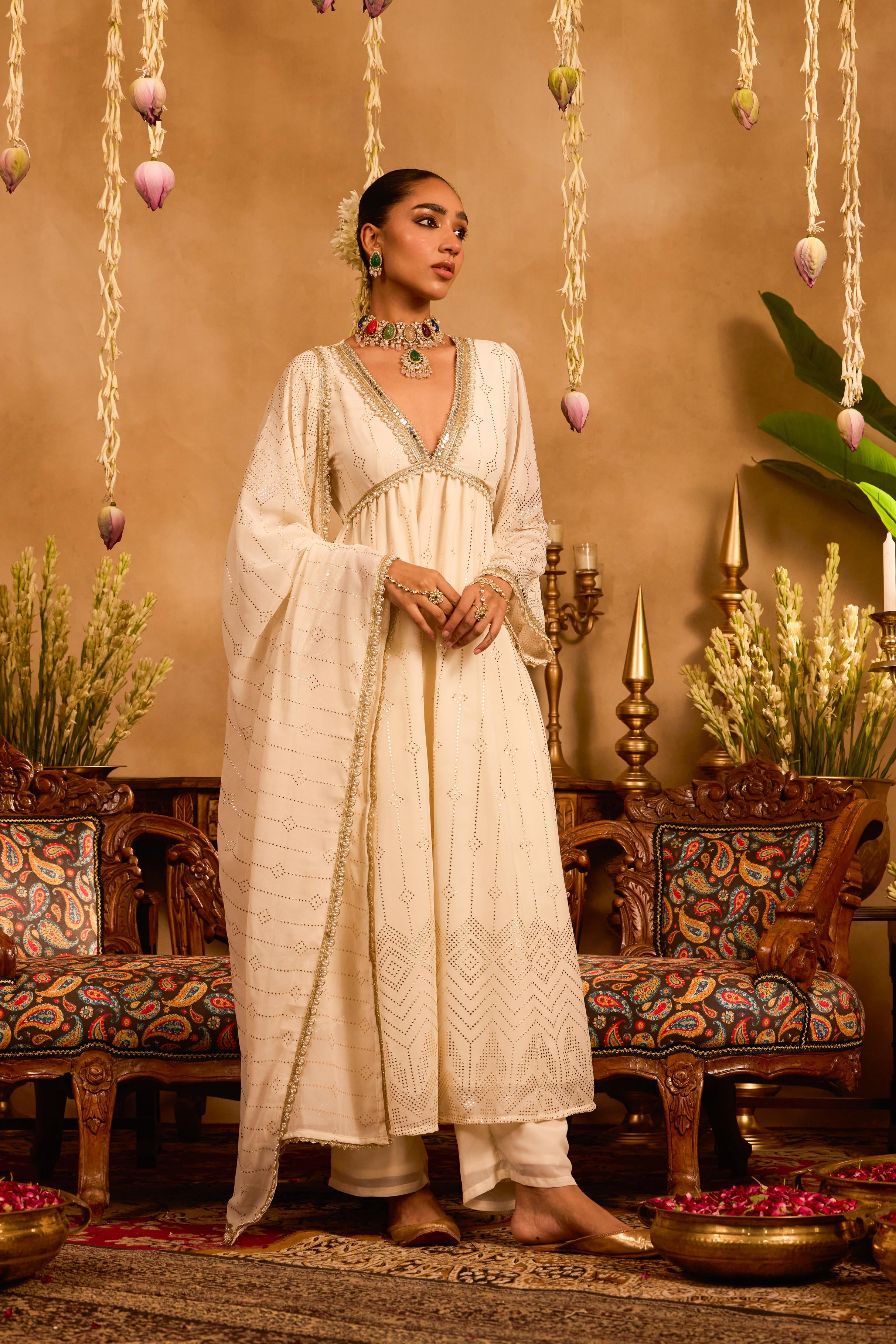 Mastaani Ivory Glow Mirrorwork Anarkali Set
