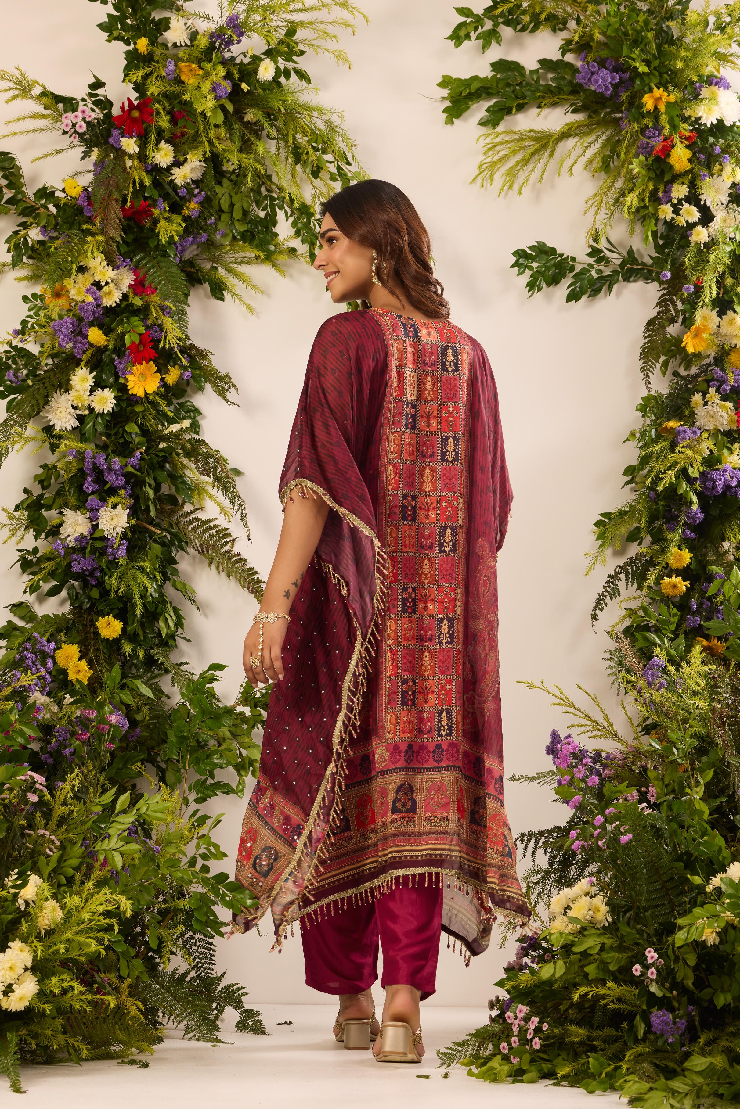 Mastaani Vintage Maroon Kaftan Set