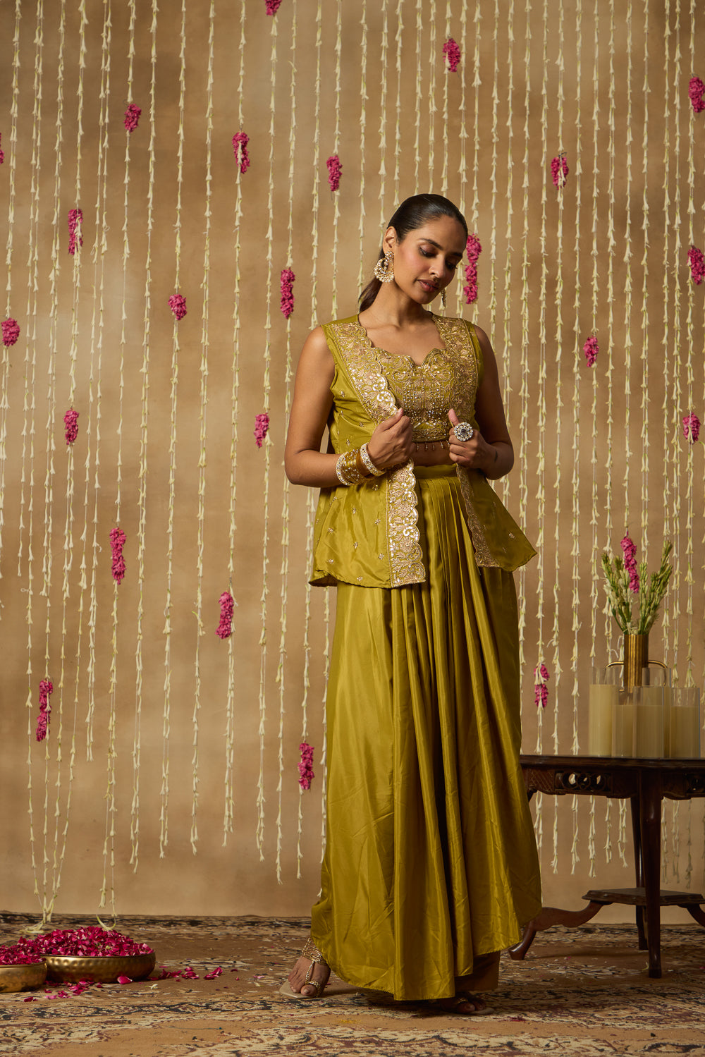 Jhoom Mehendi Green Cape Set