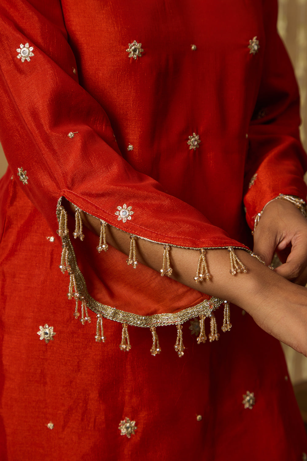 Jhoom Vermilion Farshi Set