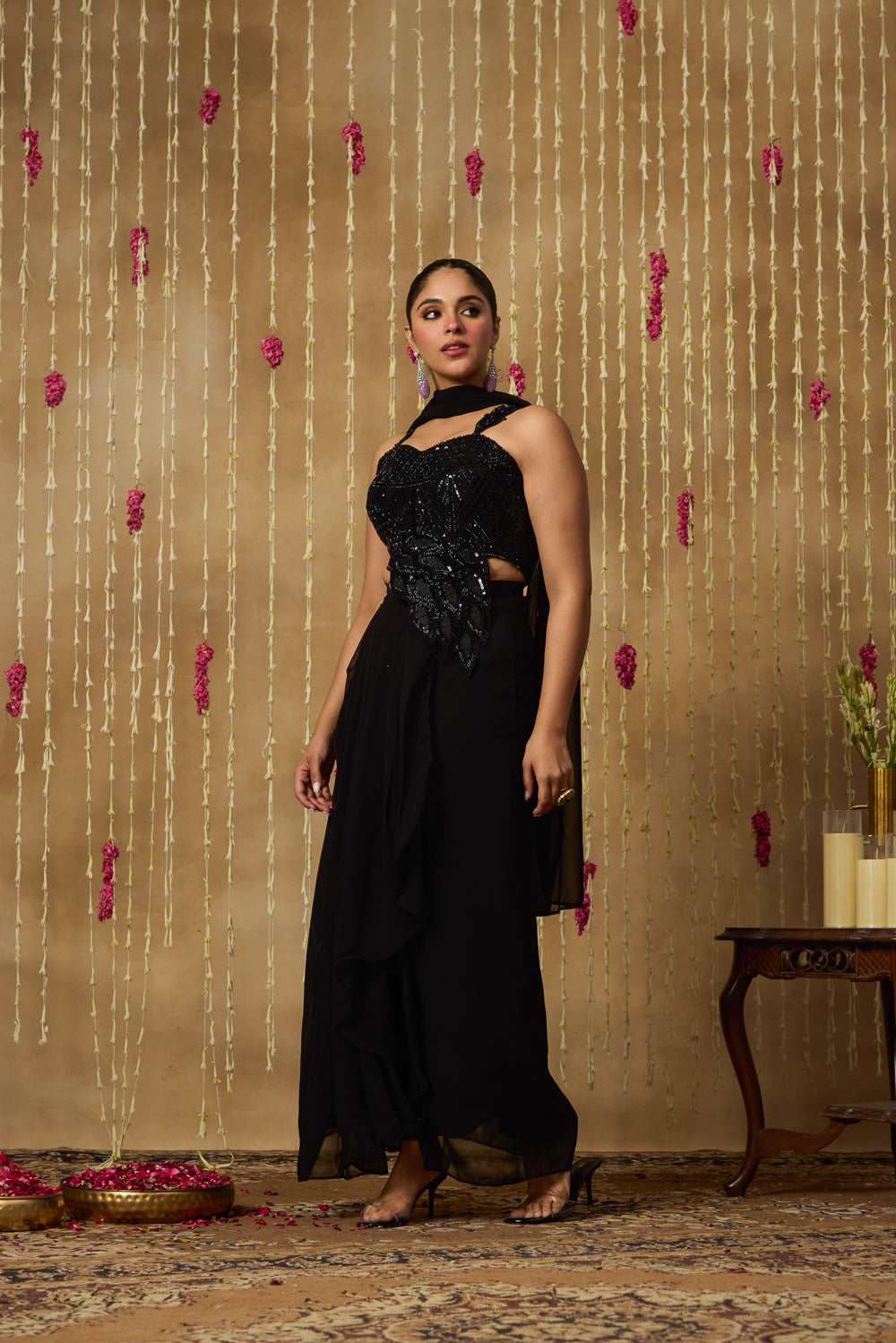 Jhoom Black Asymmetric Fusion Set
