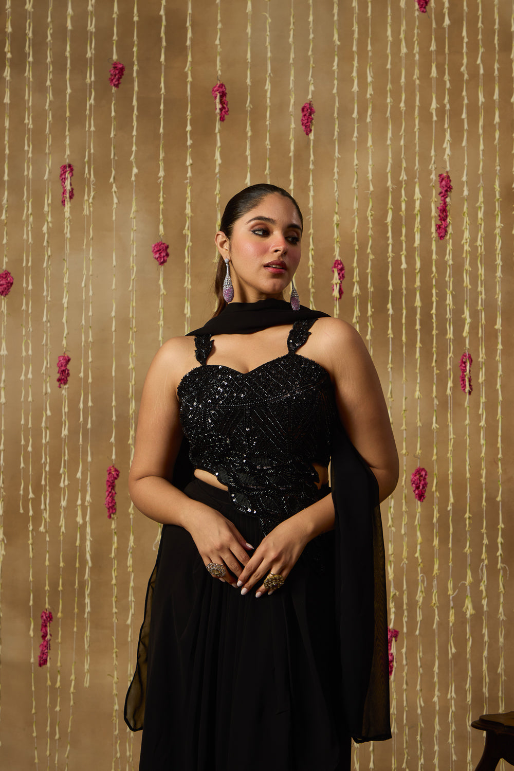 Jhoom Black Asymmetric Fusion Set