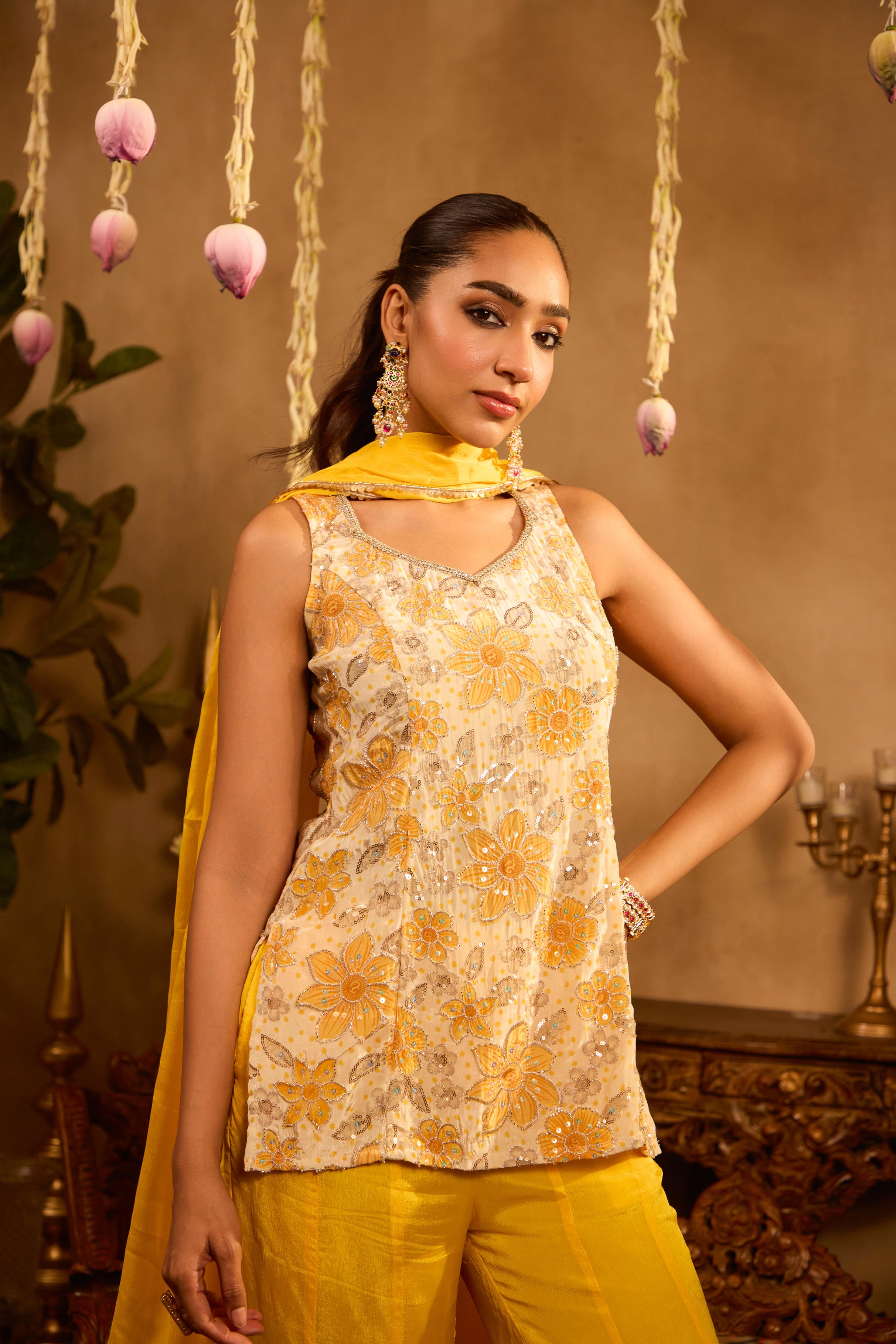 Mastaani Haldi Bloom Embroidered Kurta Set