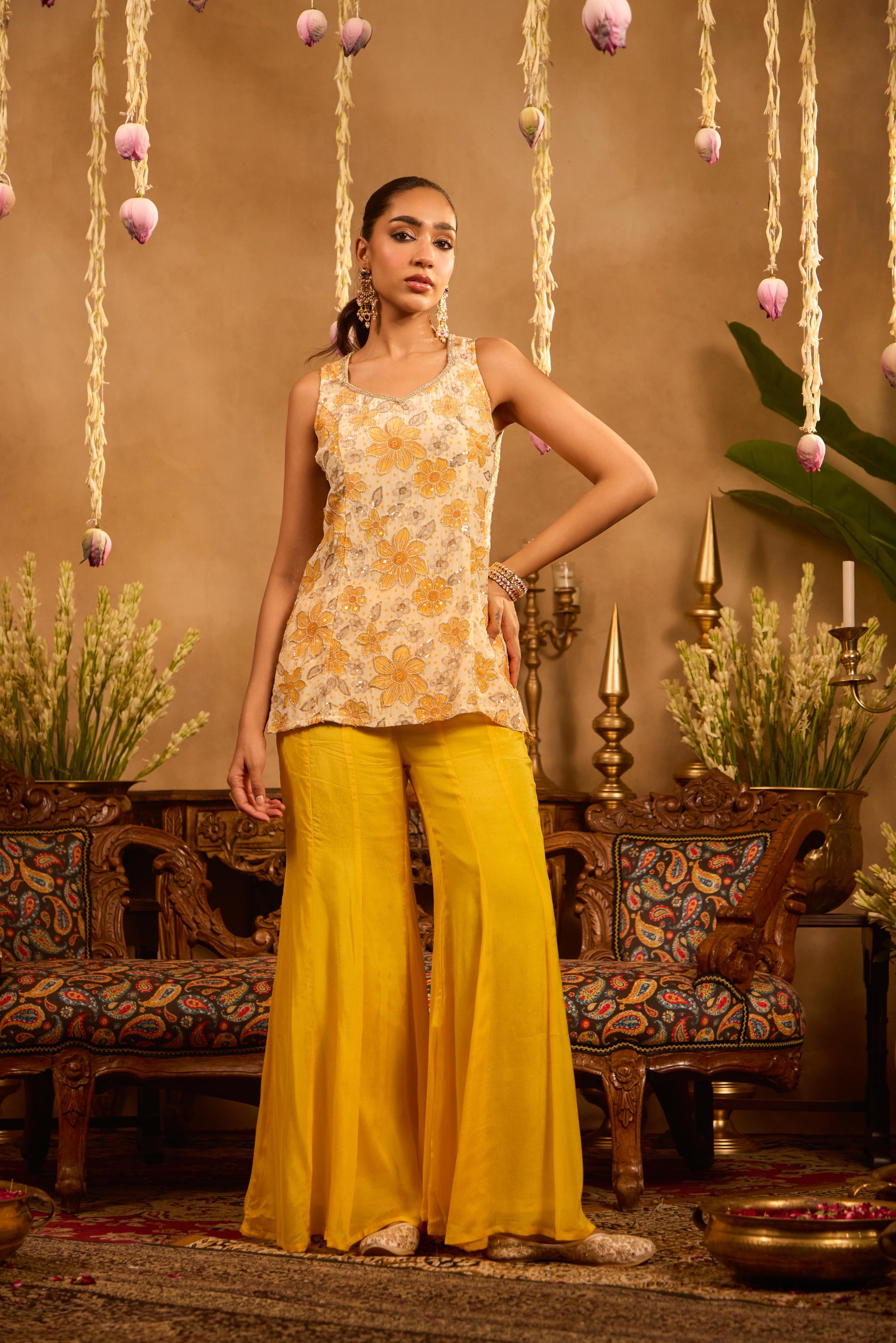 Mastaani Haldi Bloom Embroidered Kurta Set