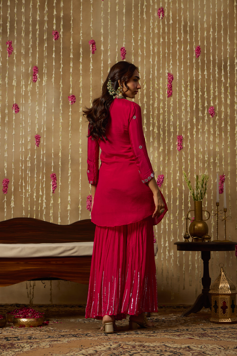 Jhoom Fuchsia Embroidered Kurta Set
