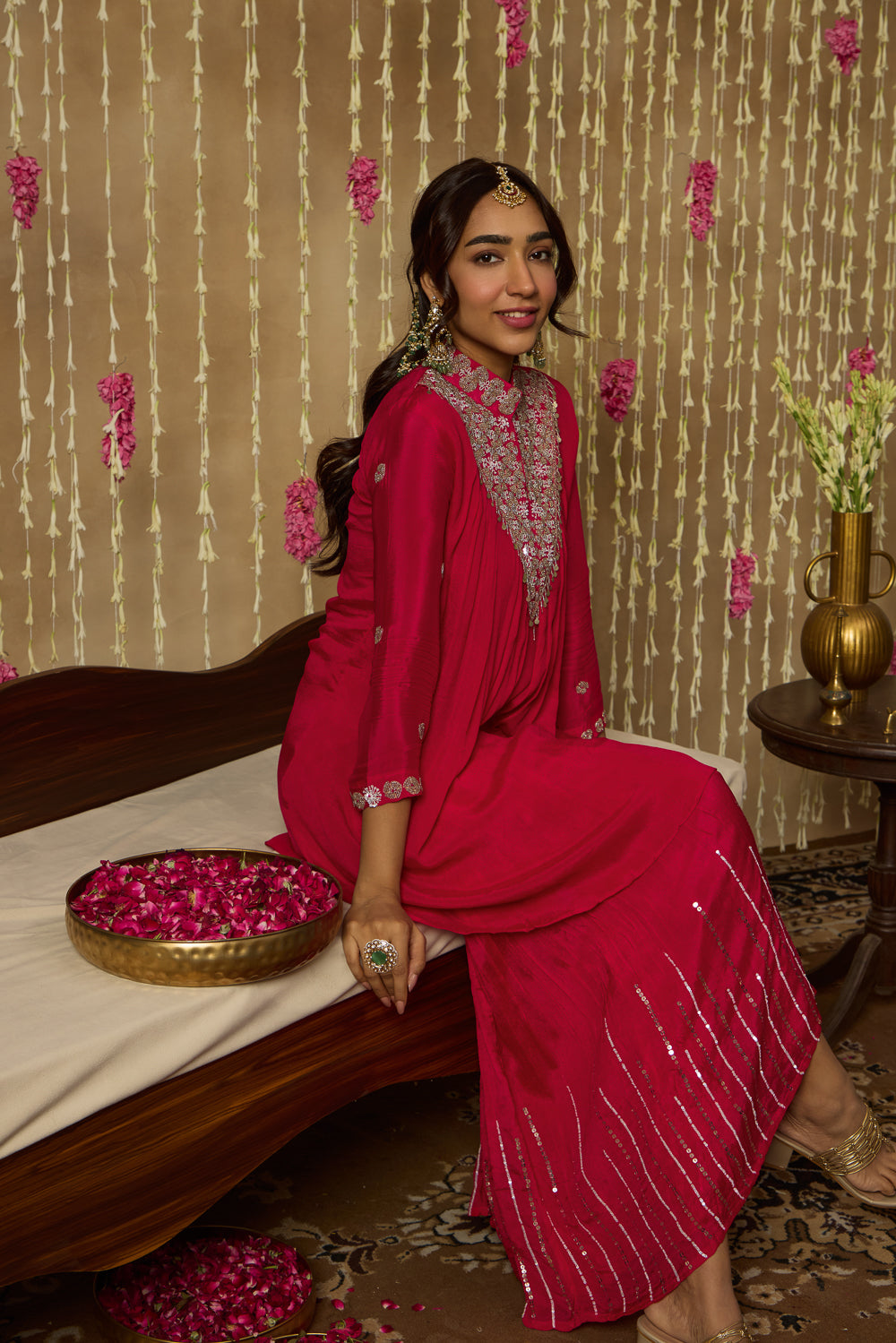 Jhoom Fuchsia Embroidered Kurta Set