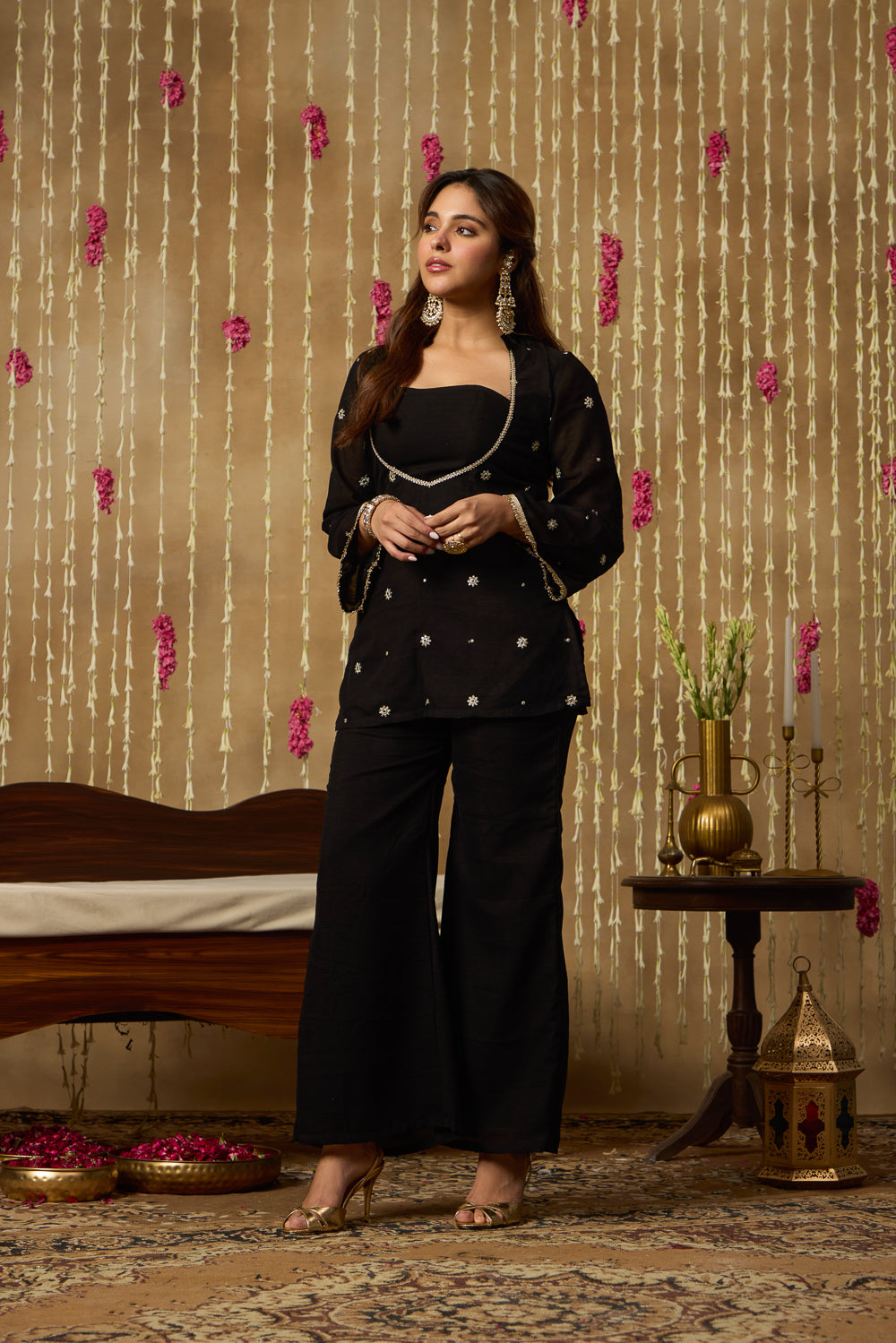 Jhoom Black Star Kurta Set