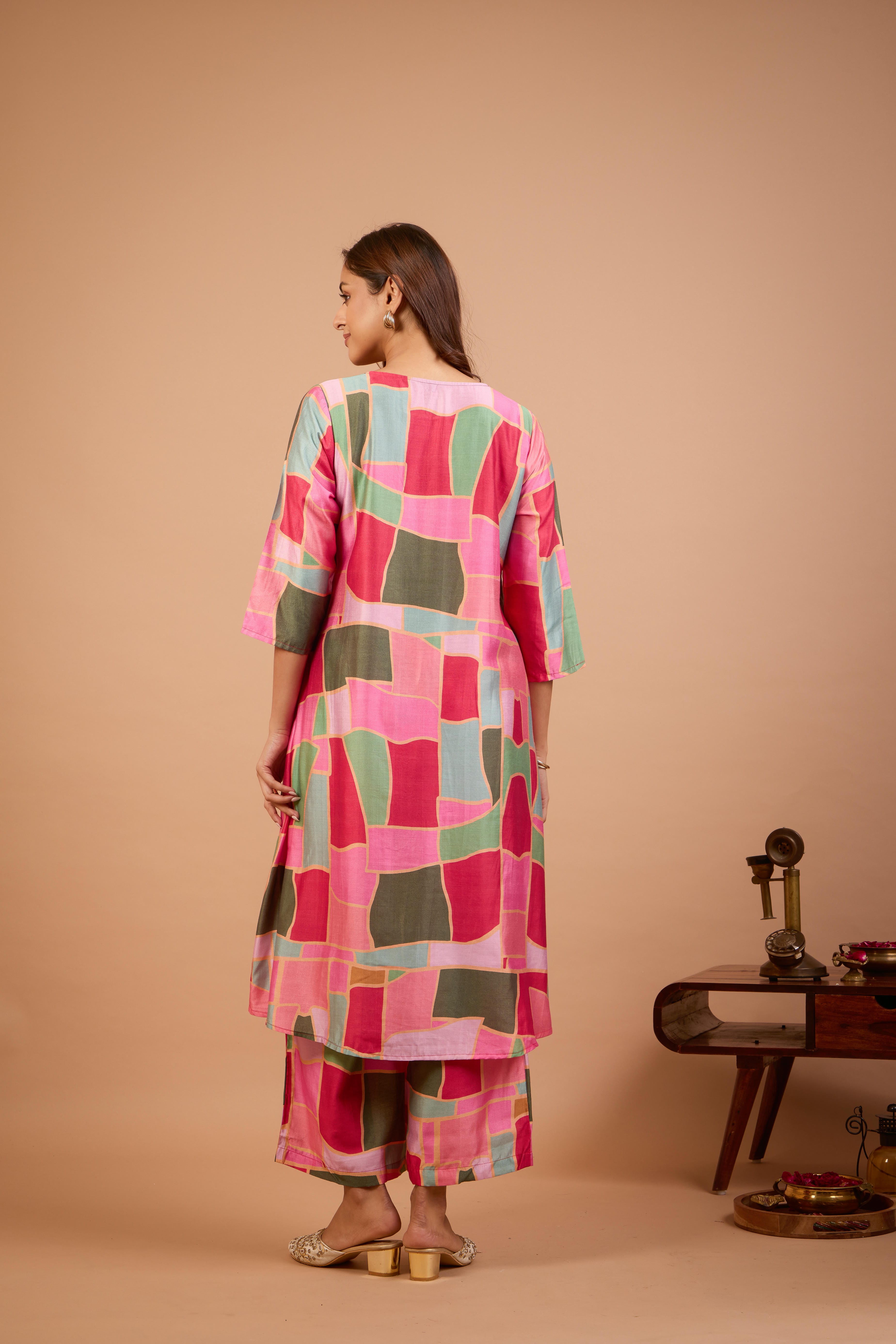 Alaya Jugni Multicolour Kurta Set