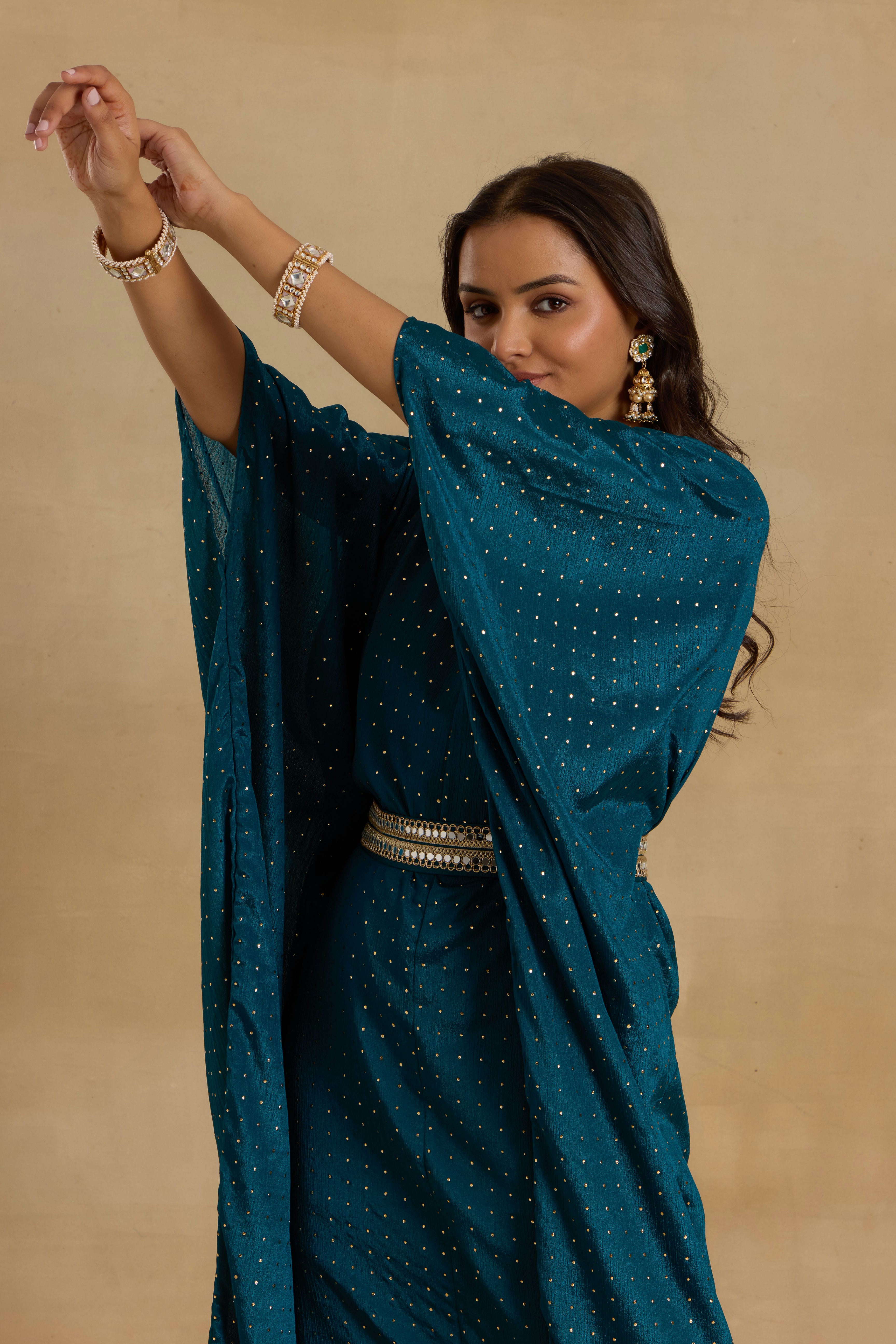 Alaya Heer Teal Twilight Kaftan With Belt