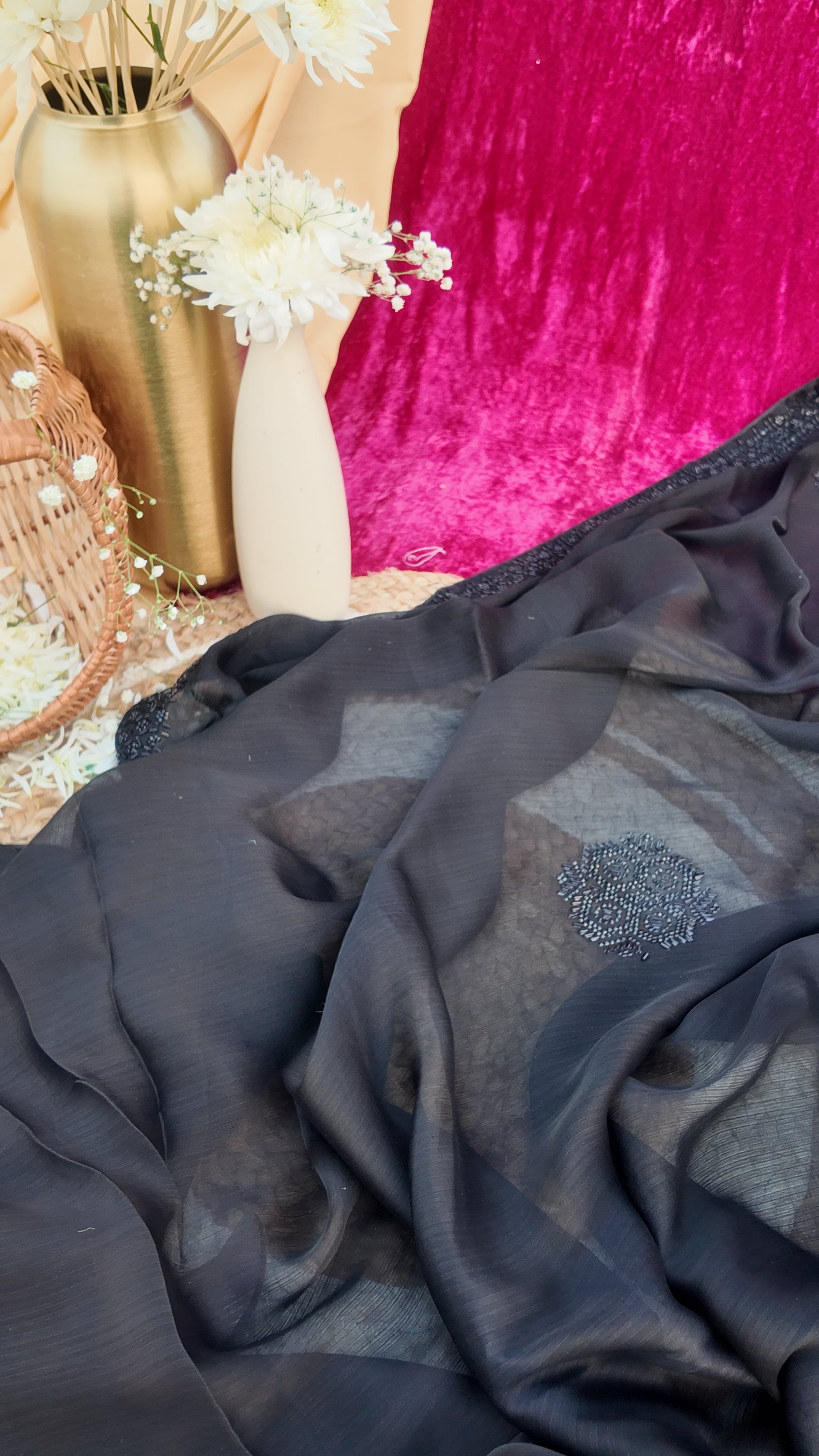 Alaya Rozana Black Roohi Unstitched Saree