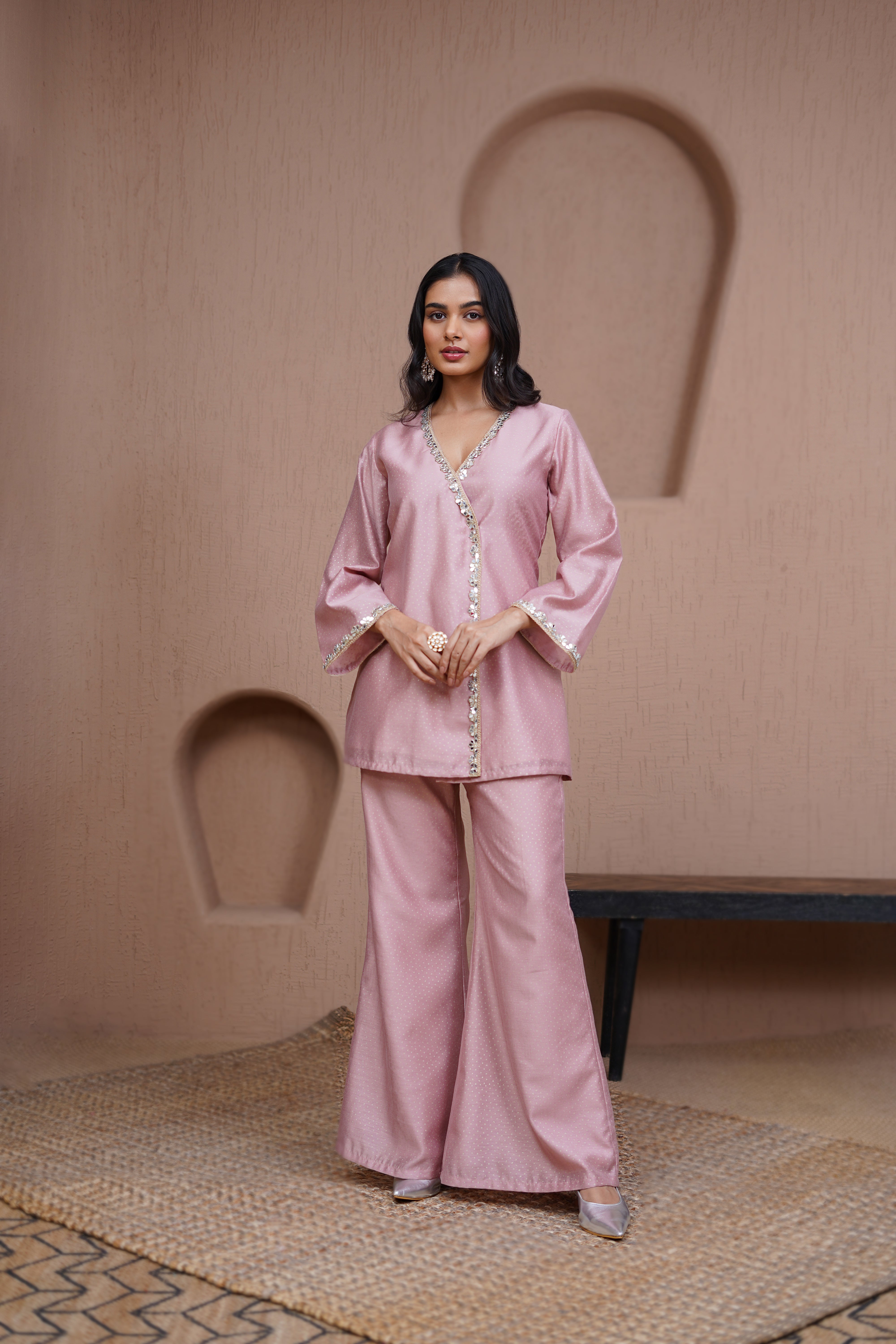 Alaya Resham Pink V-Neck Kurta Set