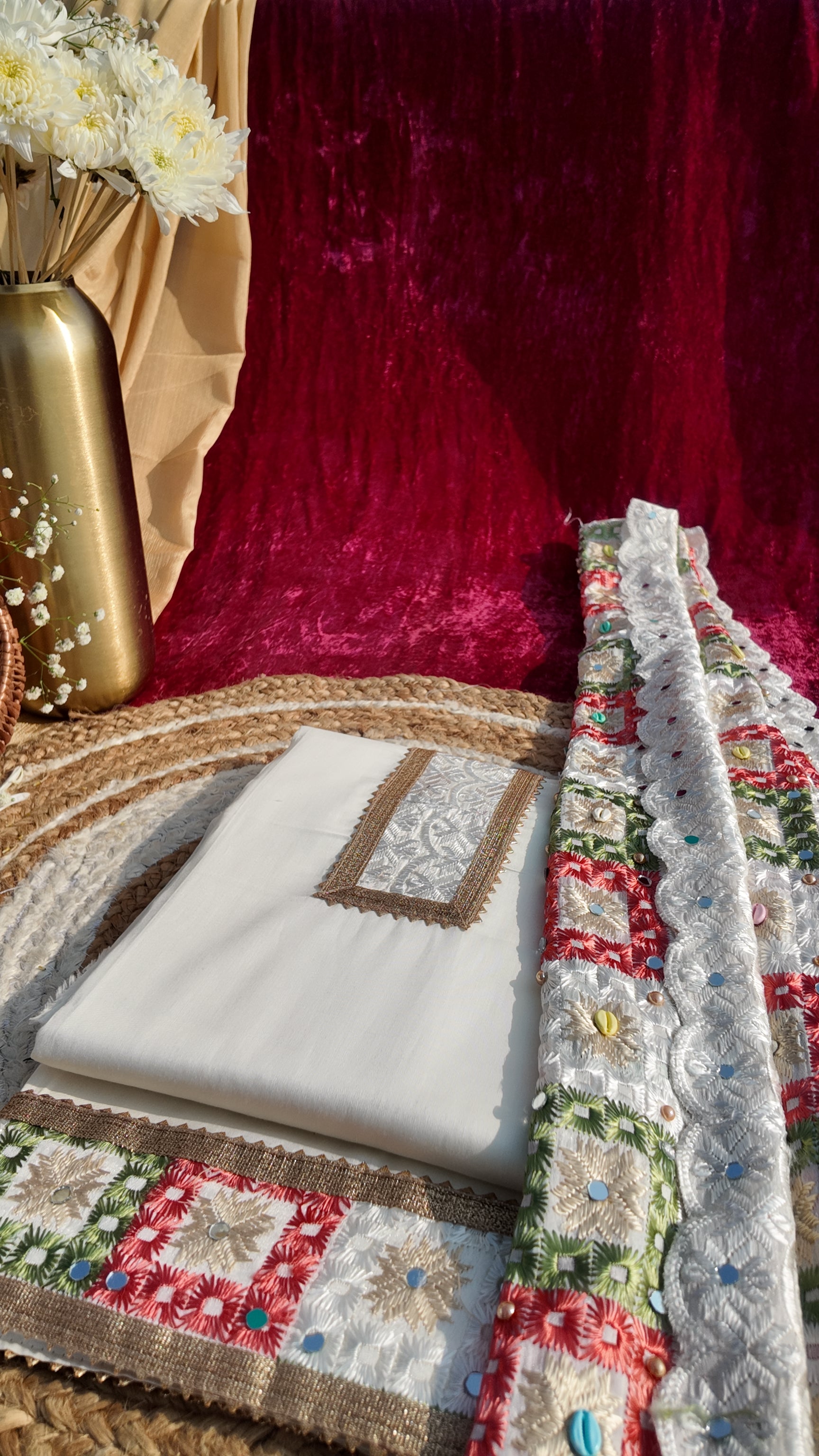 Alaya Rozana Ivory Riwayat Unstitched Suit Set