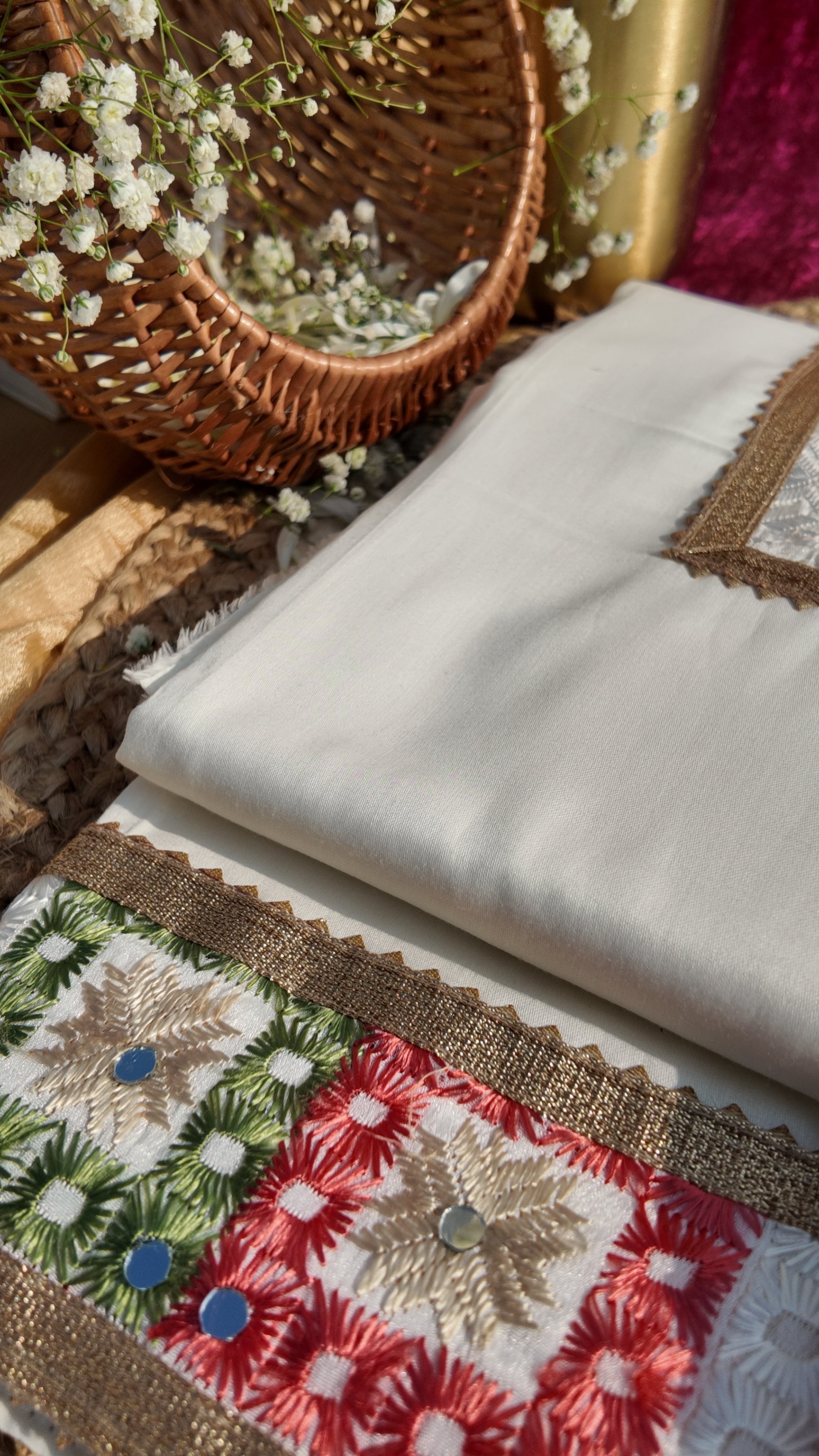 Alaya Rozana Ivory Riwayat Unstitched Suit Set