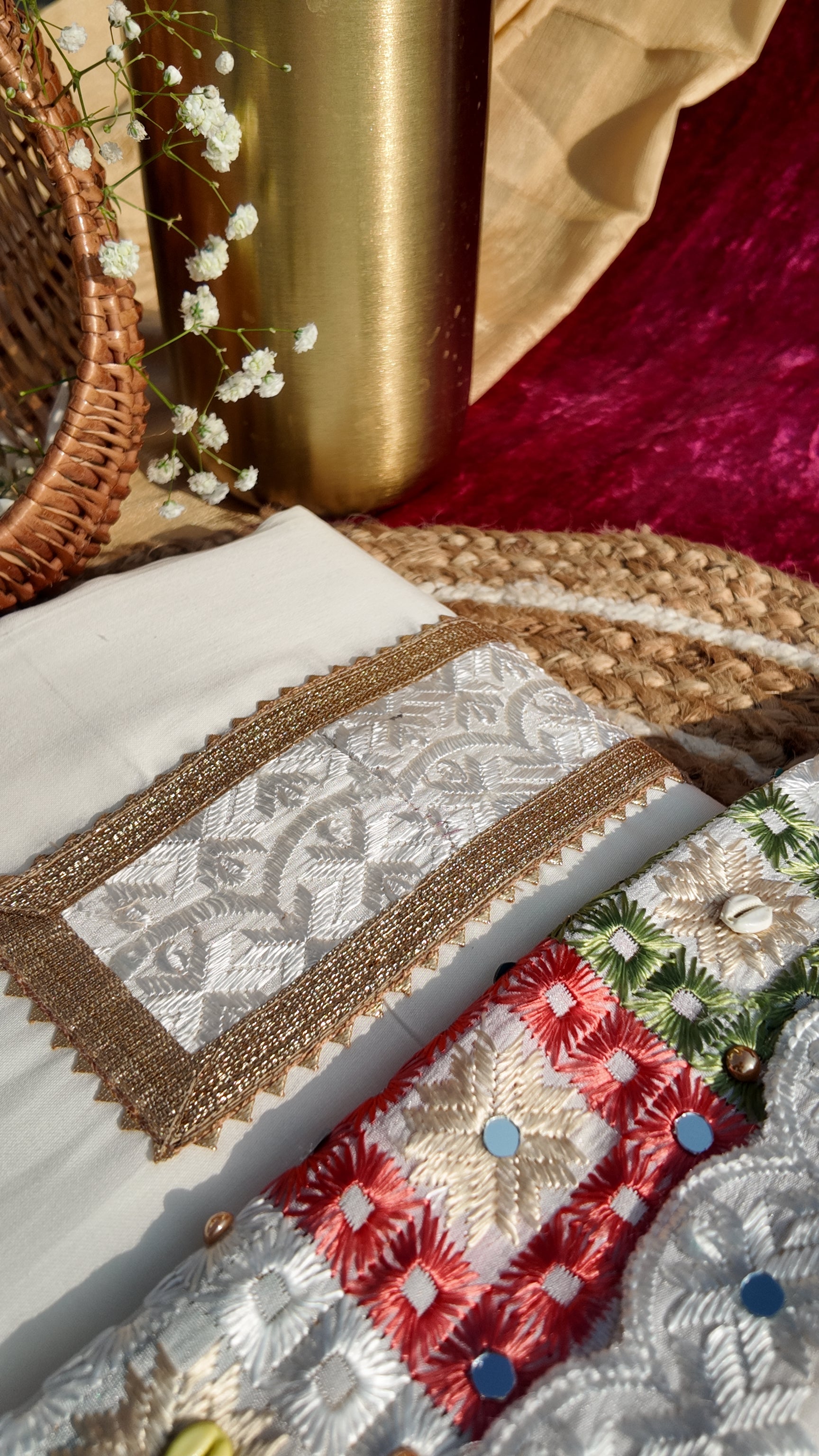 Alaya Rozana Ivory Riwayat Unstitched Suit Set