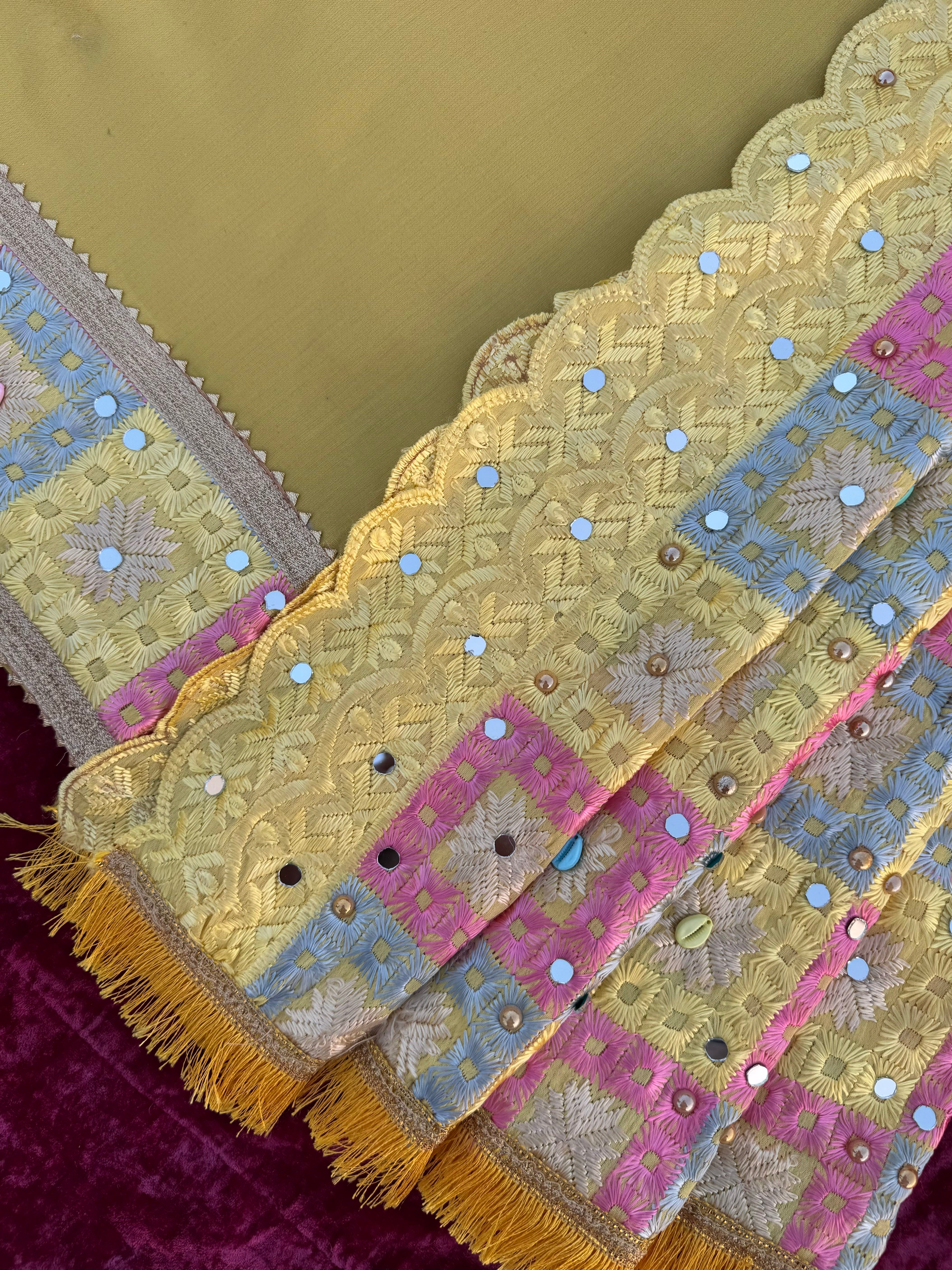 Alaya Rozana Yellow Riwayat Unstitched Suit Set