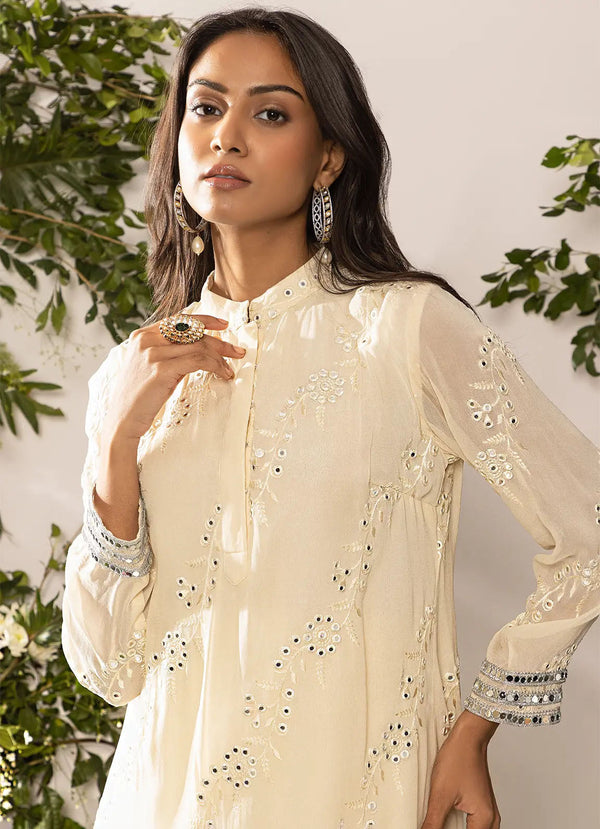 Astoria Ivory Floral Embroidered Kurta
